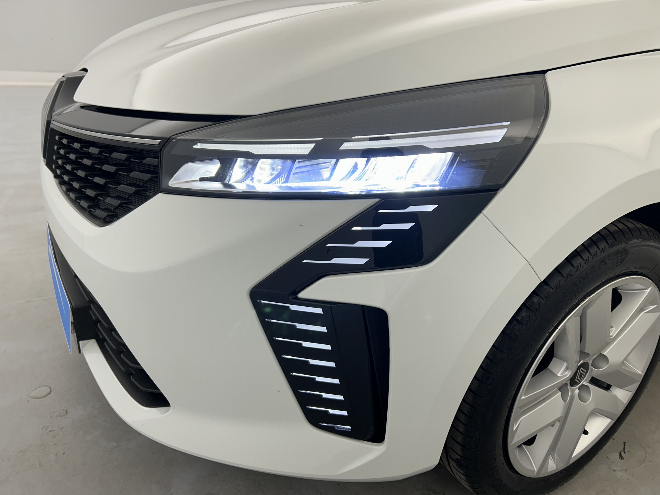 Vente en ligne Renault Clio 5 Clio Blue dCi 100 ch GSR2 au prix de 18 790 €