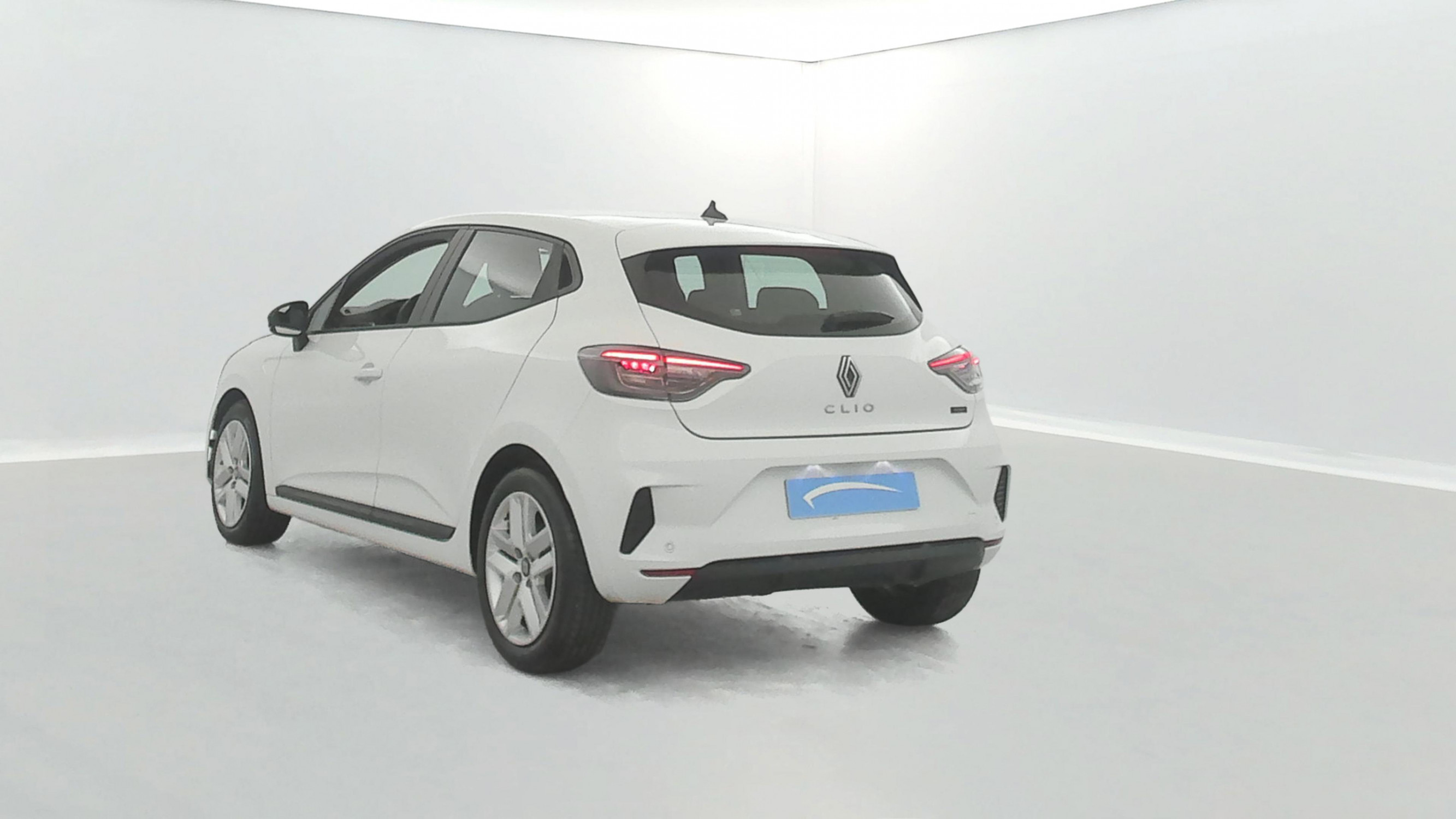 Vente en ligne Renault Clio 5 Clio E-Tech full hybrid 145 ch GSR2 au prix de 20 790 €