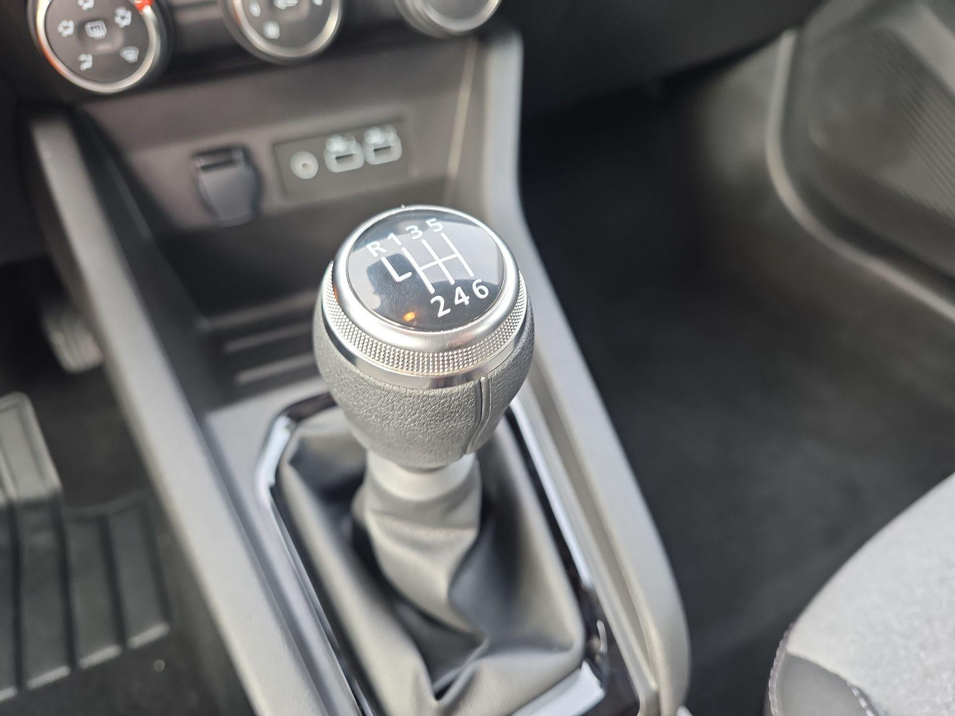 Vente en ligne Renault Clio 5 Clio Blue dCi 100 ch GSR2 au prix de 18 790 €