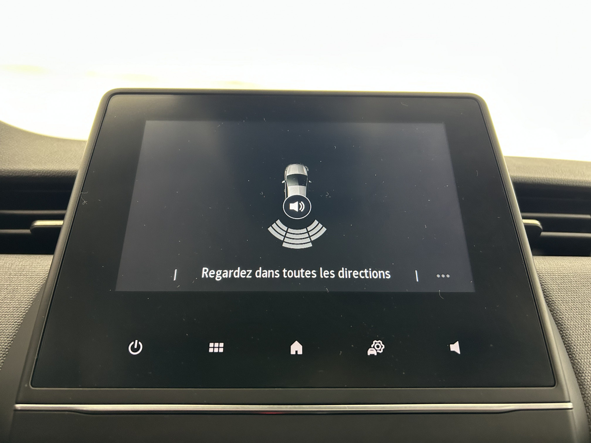 Vente en ligne Renault Clio 5 Clio E-Tech full hybrid 145 ch GSR2 au prix de 20 790 €