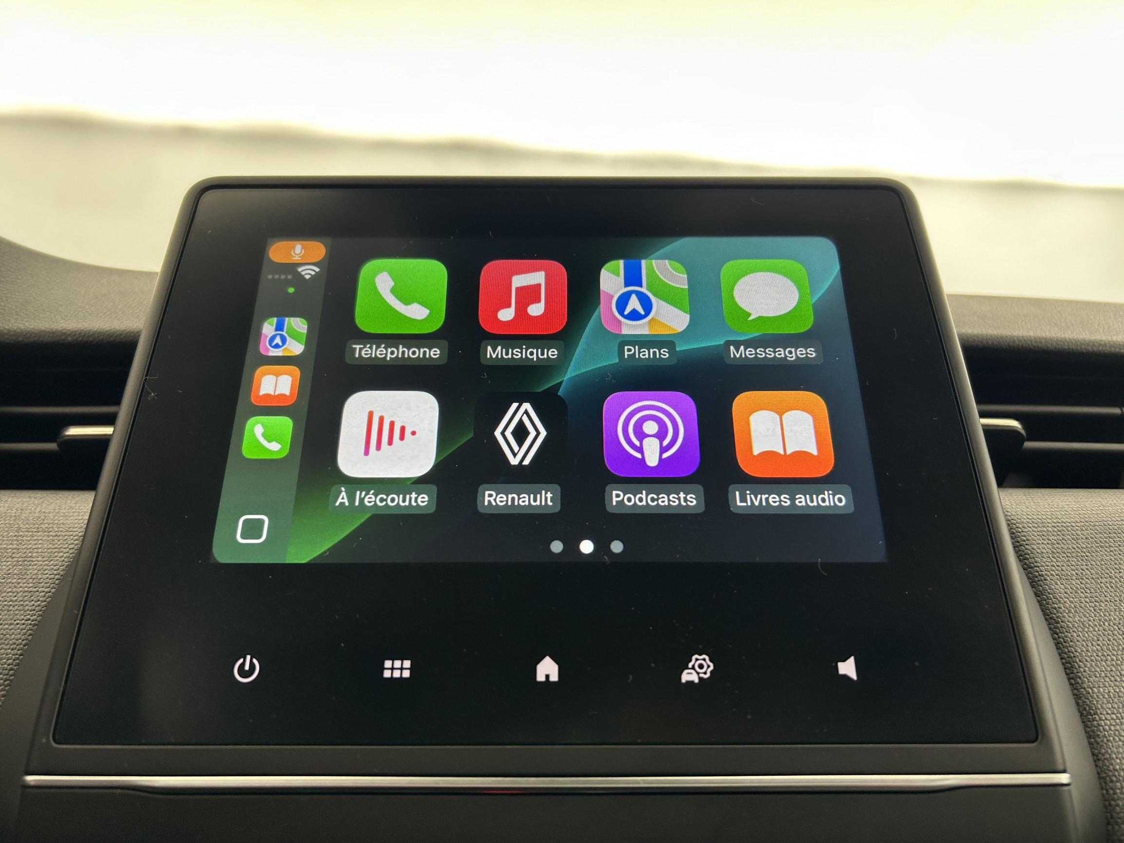 Vente en ligne Renault Clio 5 Clio E-Tech full hybrid 145 au prix de 20 790 €