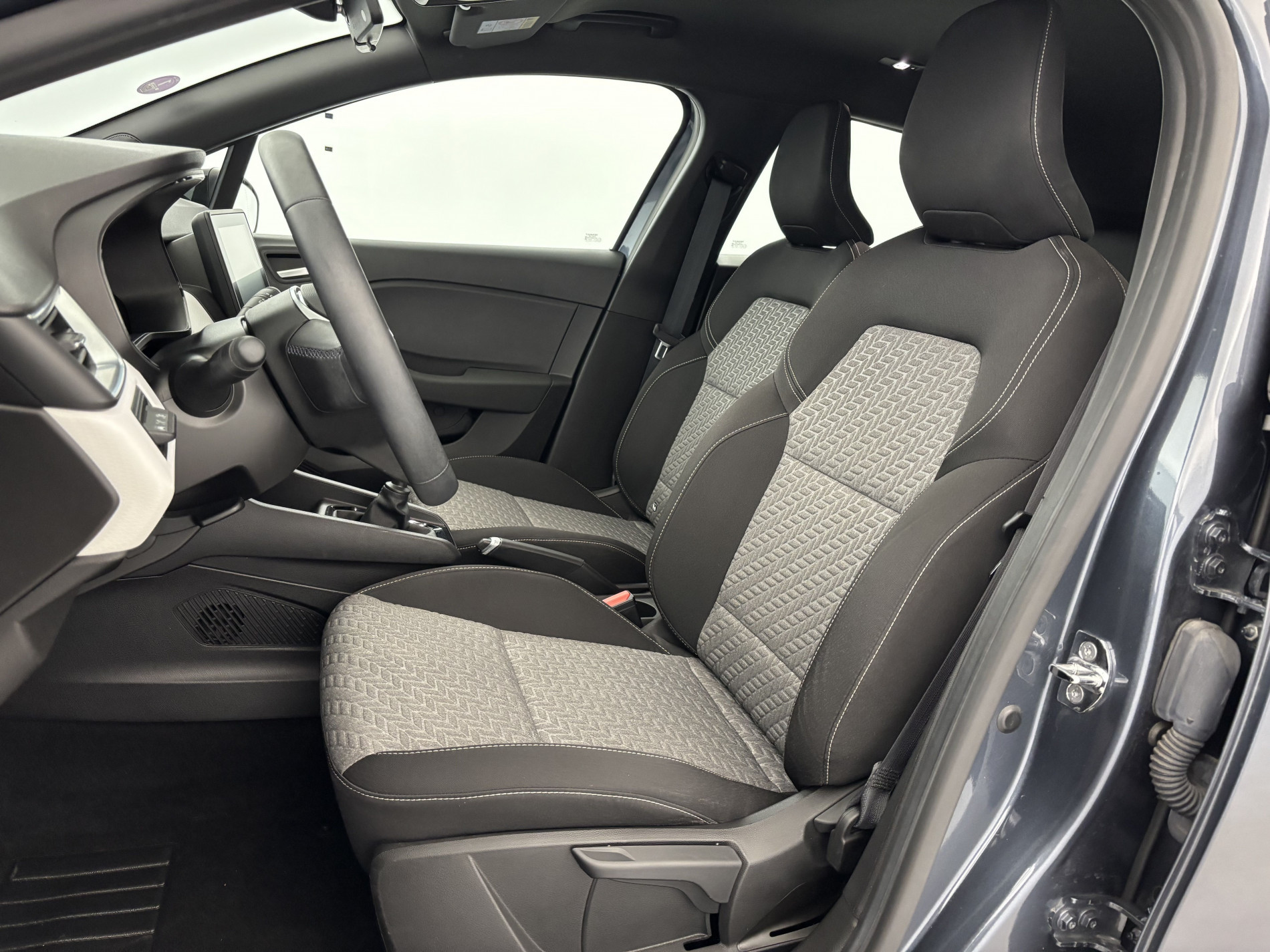 Vente en ligne Renault Clio 5 Clio TCe 90 - 21N au prix de 14 170 €