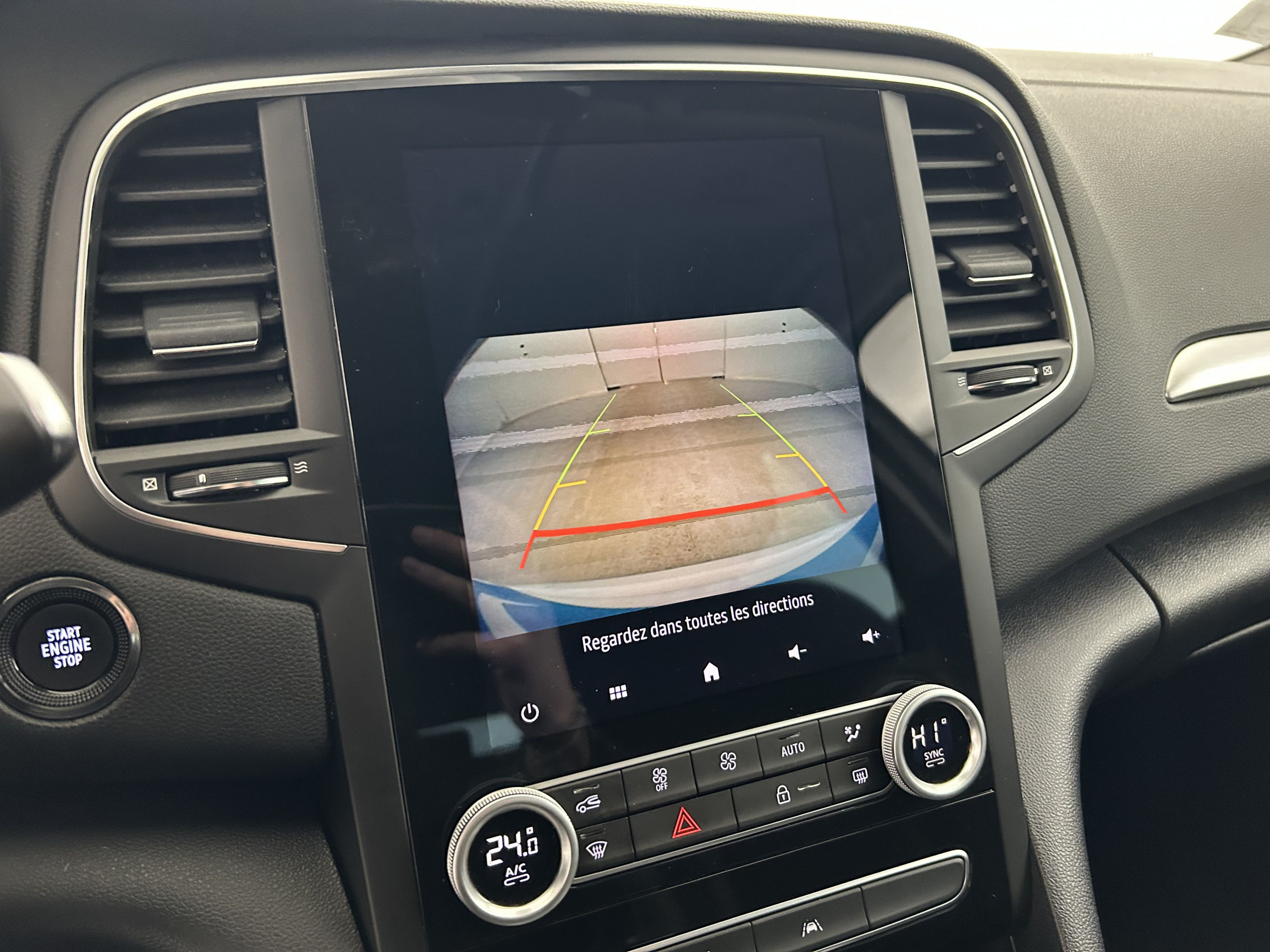 Vente en ligne Renault Megane 4 Estate  Blue dCi 115 EDC au prix de 21 990 €