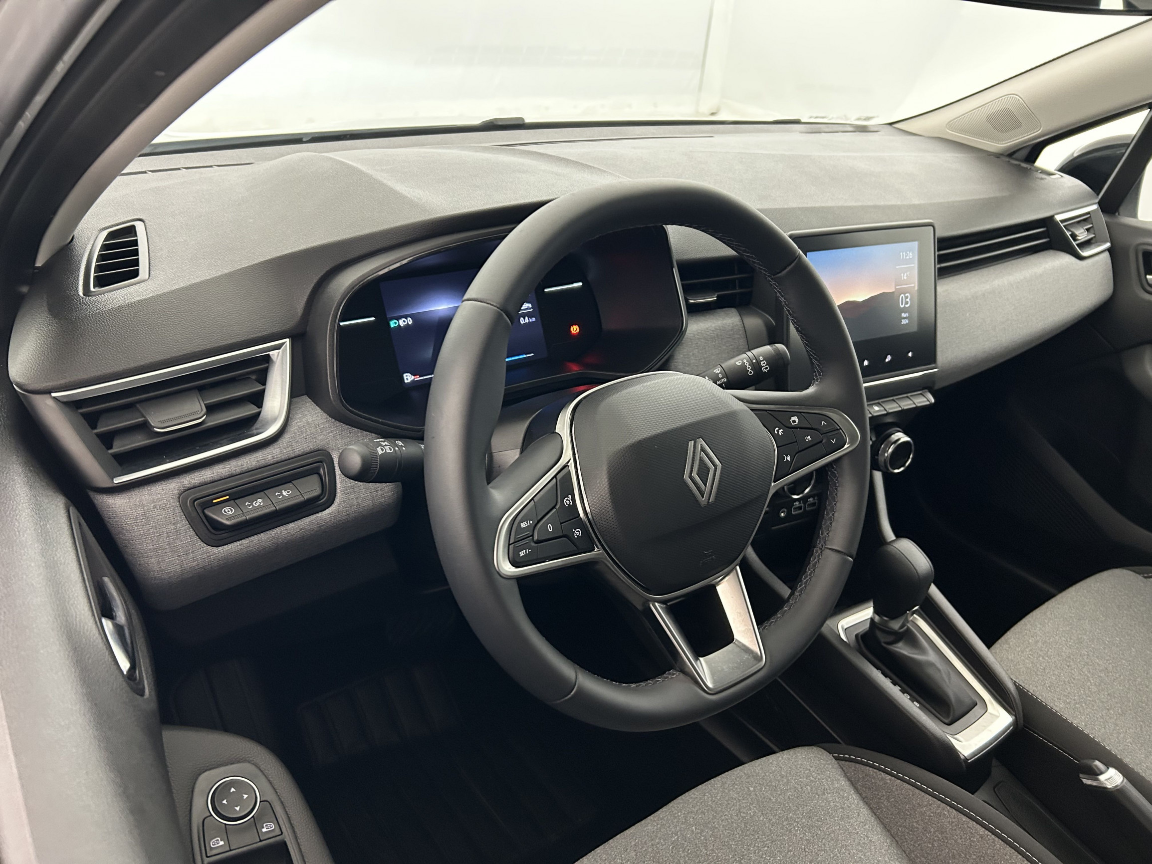 Vente en ligne Renault Clio 5 Clio E-Tech full hybrid 145 ch GSR2 au prix de 20 390 €