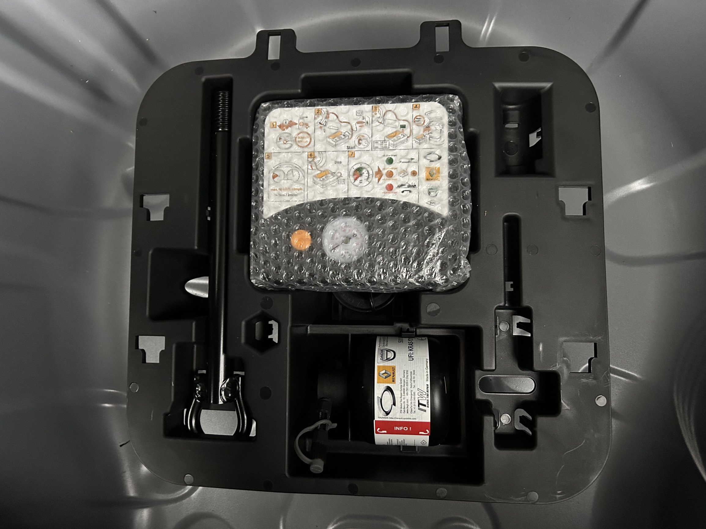 Vente en ligne Renault Clio 5 Clio TCe 90 au prix de 15 990 €