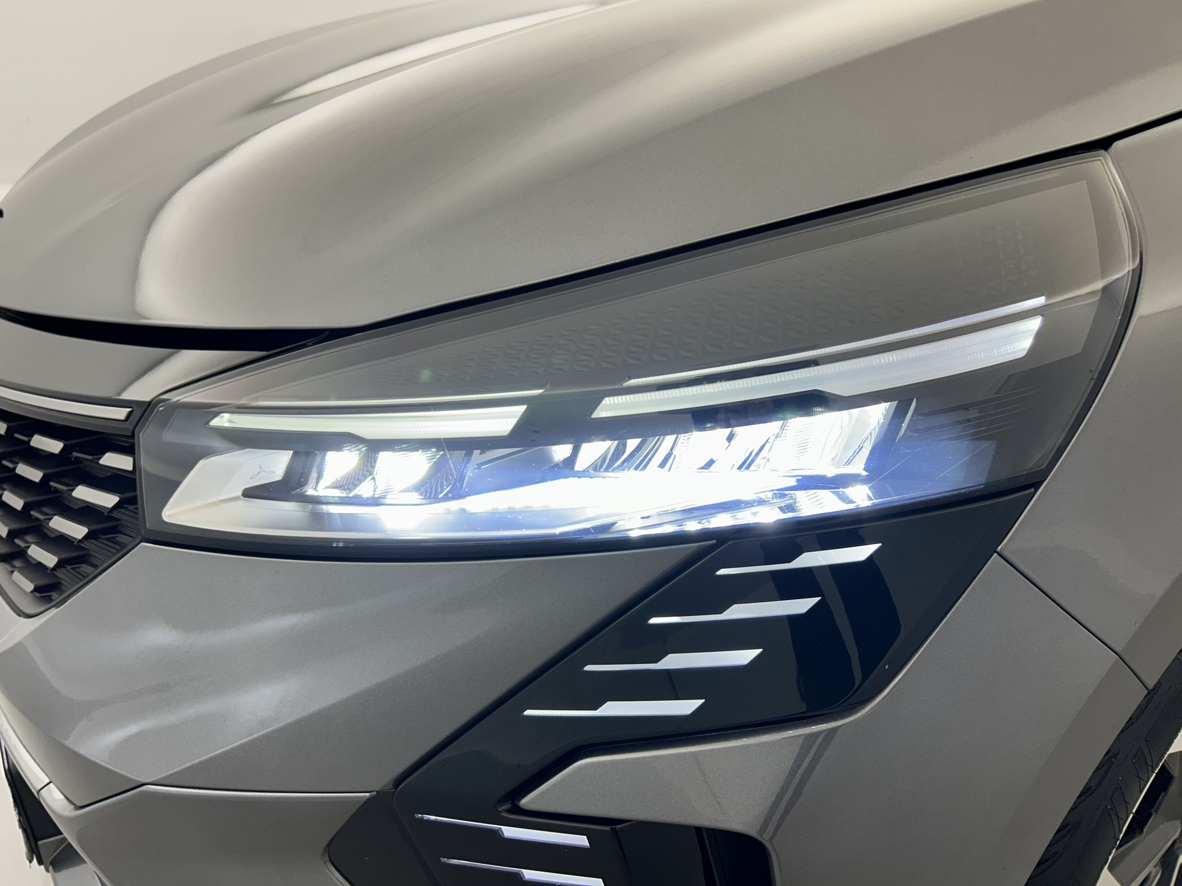 Vente en ligne Renault Clio 5 Clio TCe 90 au prix de 15 990 €