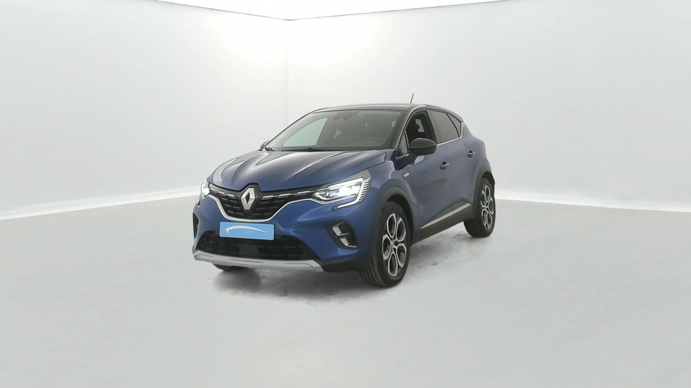 Renault Captur  E-Tech 145 - 21 occasion de 2022 en vente à Vannes