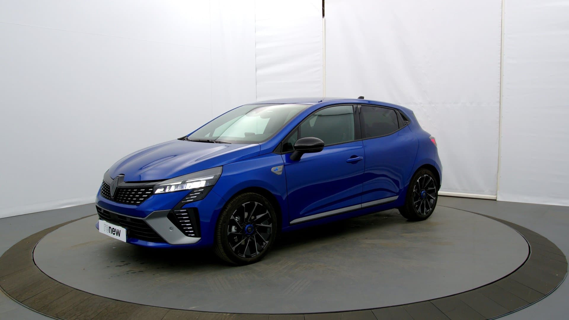 Renault Clio 5 Clio E-Tech full hybrid 145 ch GSR2 occasion de 2025 en vente à Vannes