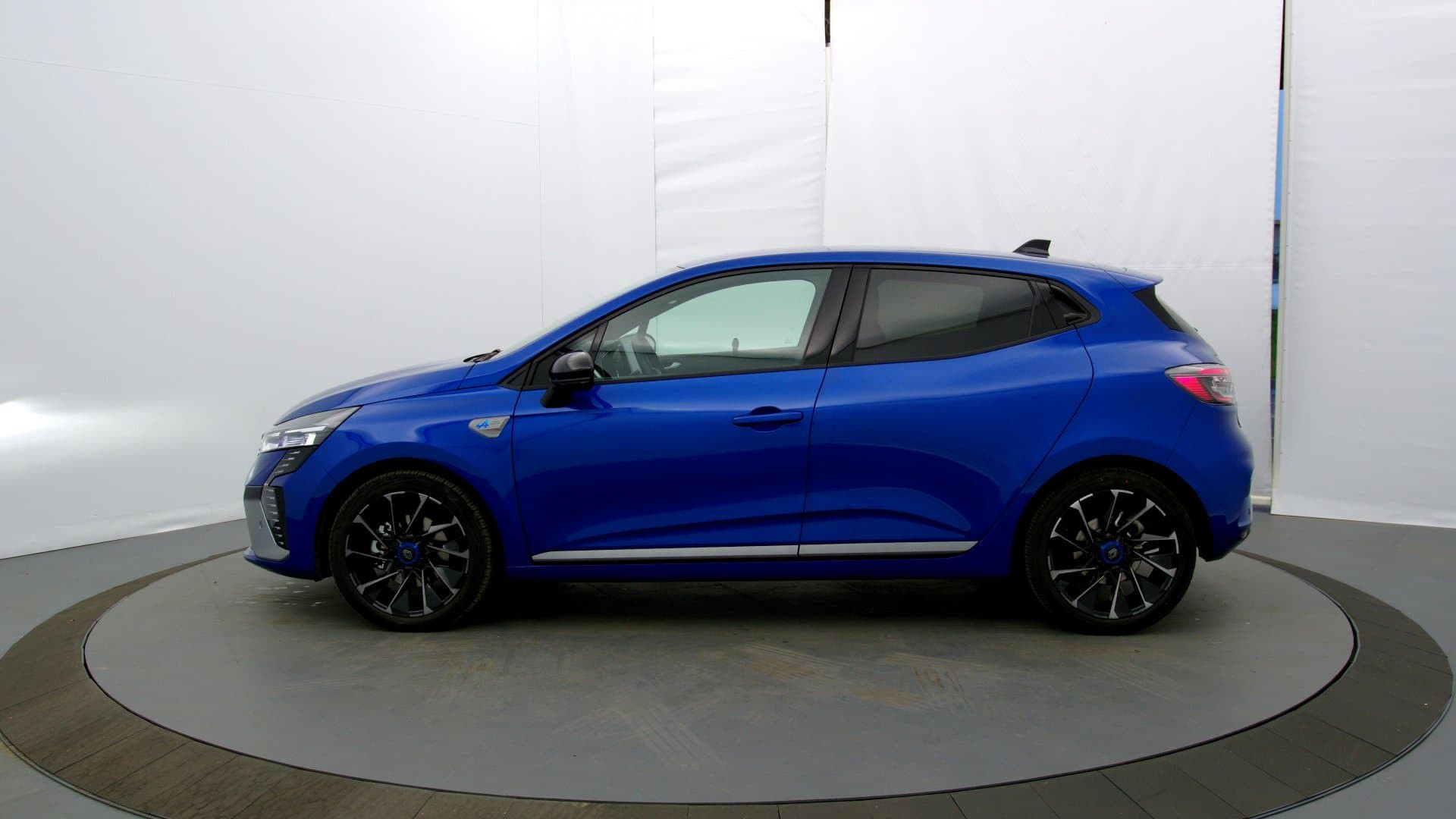 Vente en ligne Renault Clio 5 Clio E-Tech full hybrid 145 ch GSR2 au prix de 23 270 €