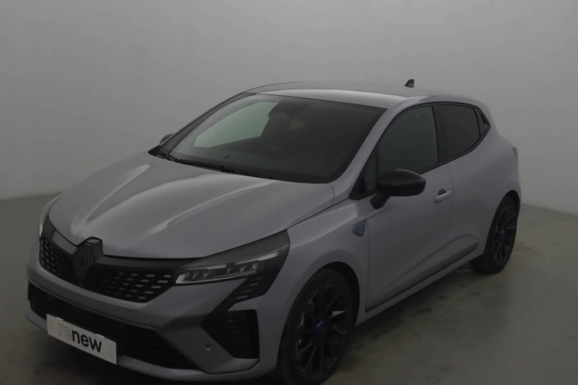 Renault Clio 5 Clio E-Tech full hybrid 145 ch GSR2 occasion de 2025 en vente à Vannes