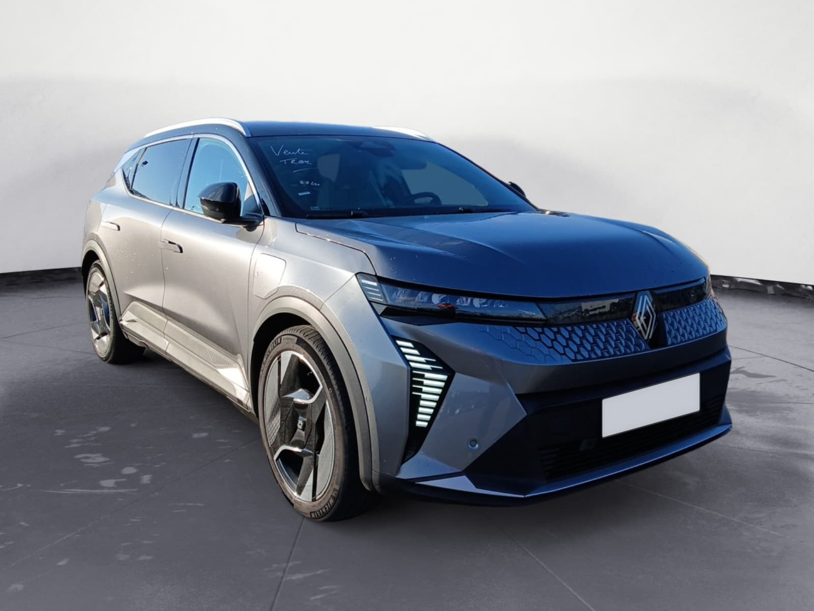 Vente en ligne Renault Scenic E-Tech  220 ch grande autonomie au prix de 38 990 €