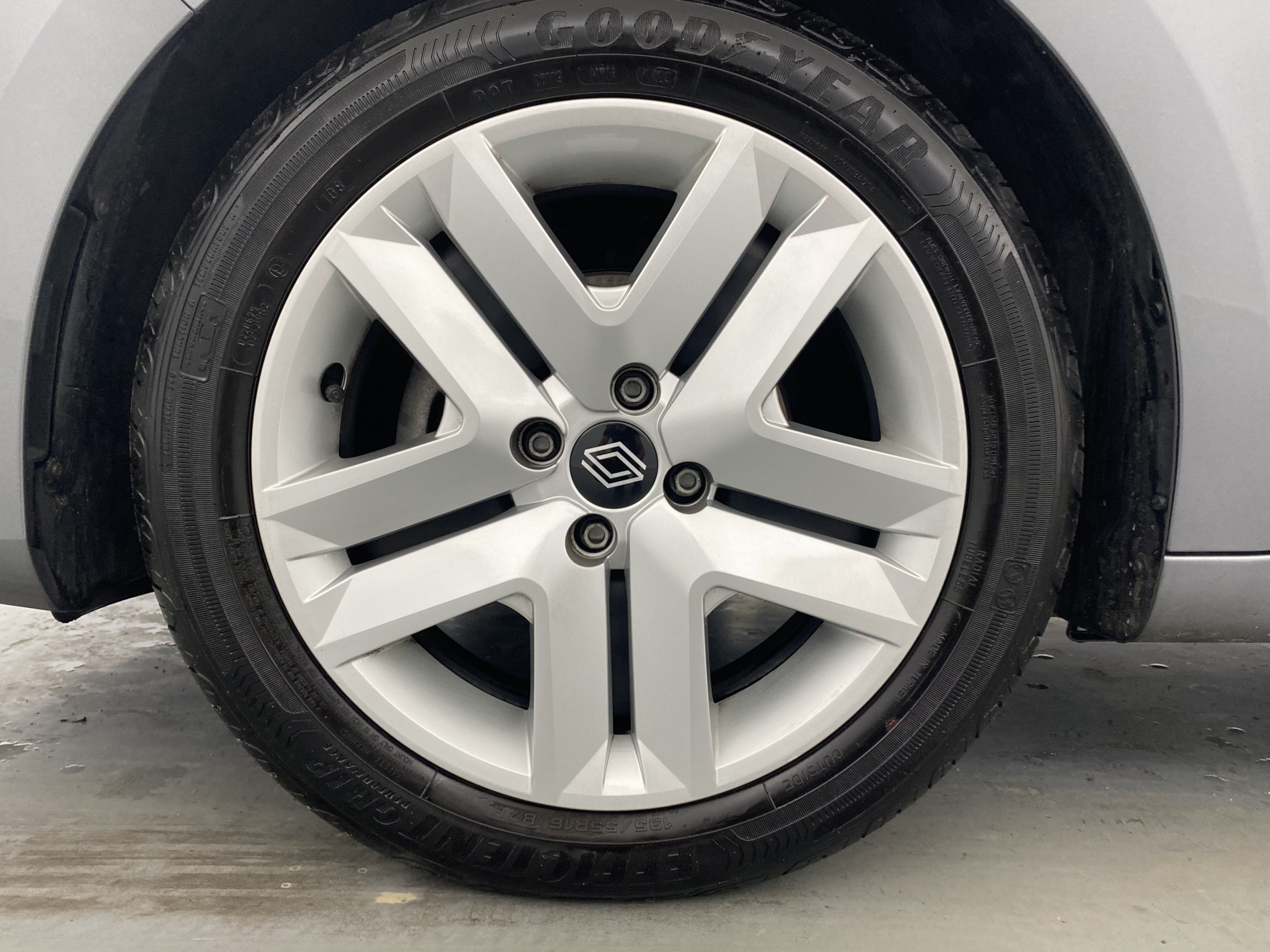 Vente en ligne Renault Clio 5 Clio SCe 65 ch GSR2 au prix de 14 290 €