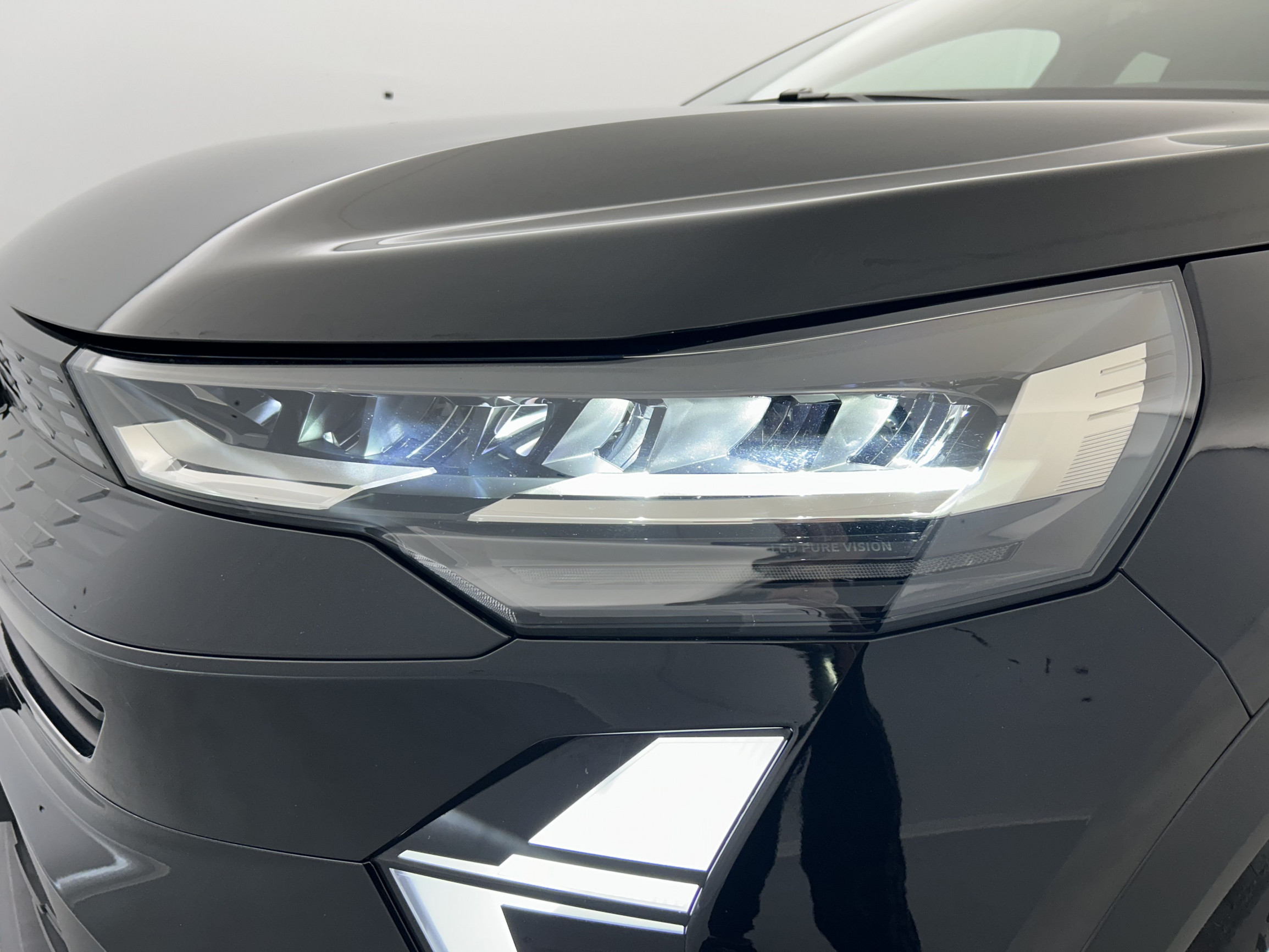 Vente en ligne Renault Symbioz  E-Tech full hybrid 145 au prix de 25 590 €