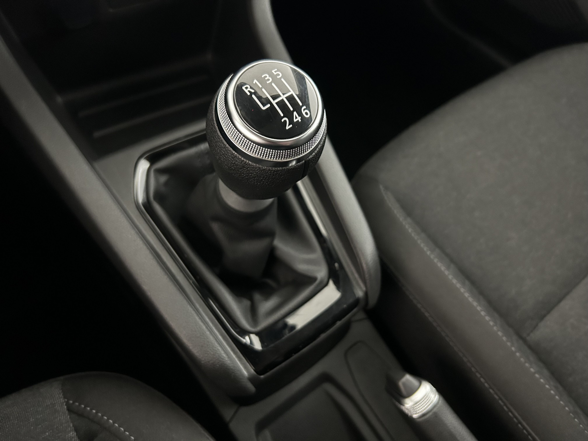 Vente en ligne Renault Clio 5 Clio TCe 90 au prix de 14 490 €