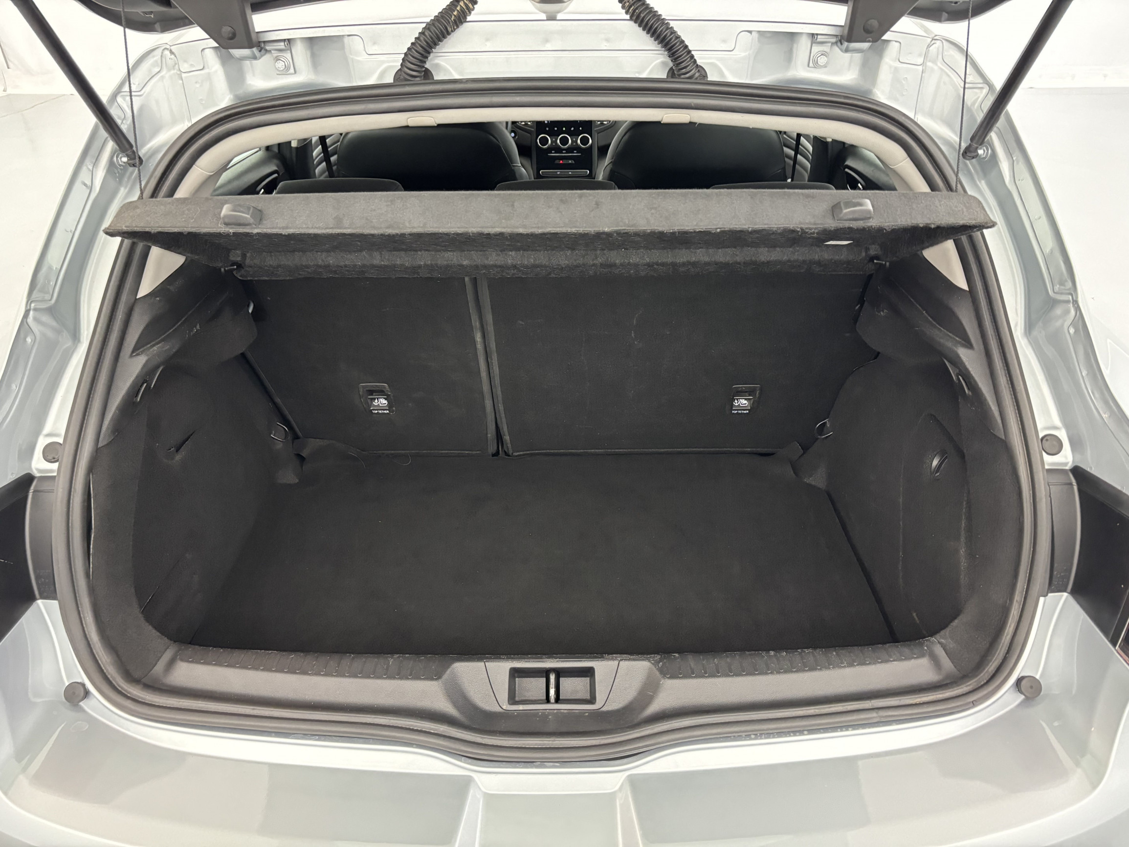 Vente en ligne Renault Megane 4 Mégane IV Berline Blue dCi 115 EDC - 21N au prix de 13 990 €