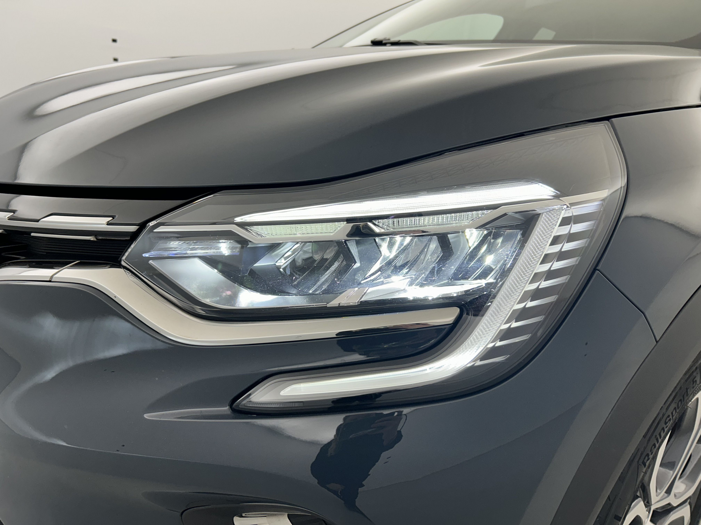 Vente en ligne Renault Captur  E-Tech full hybrid 145 au prix de 18 490 €