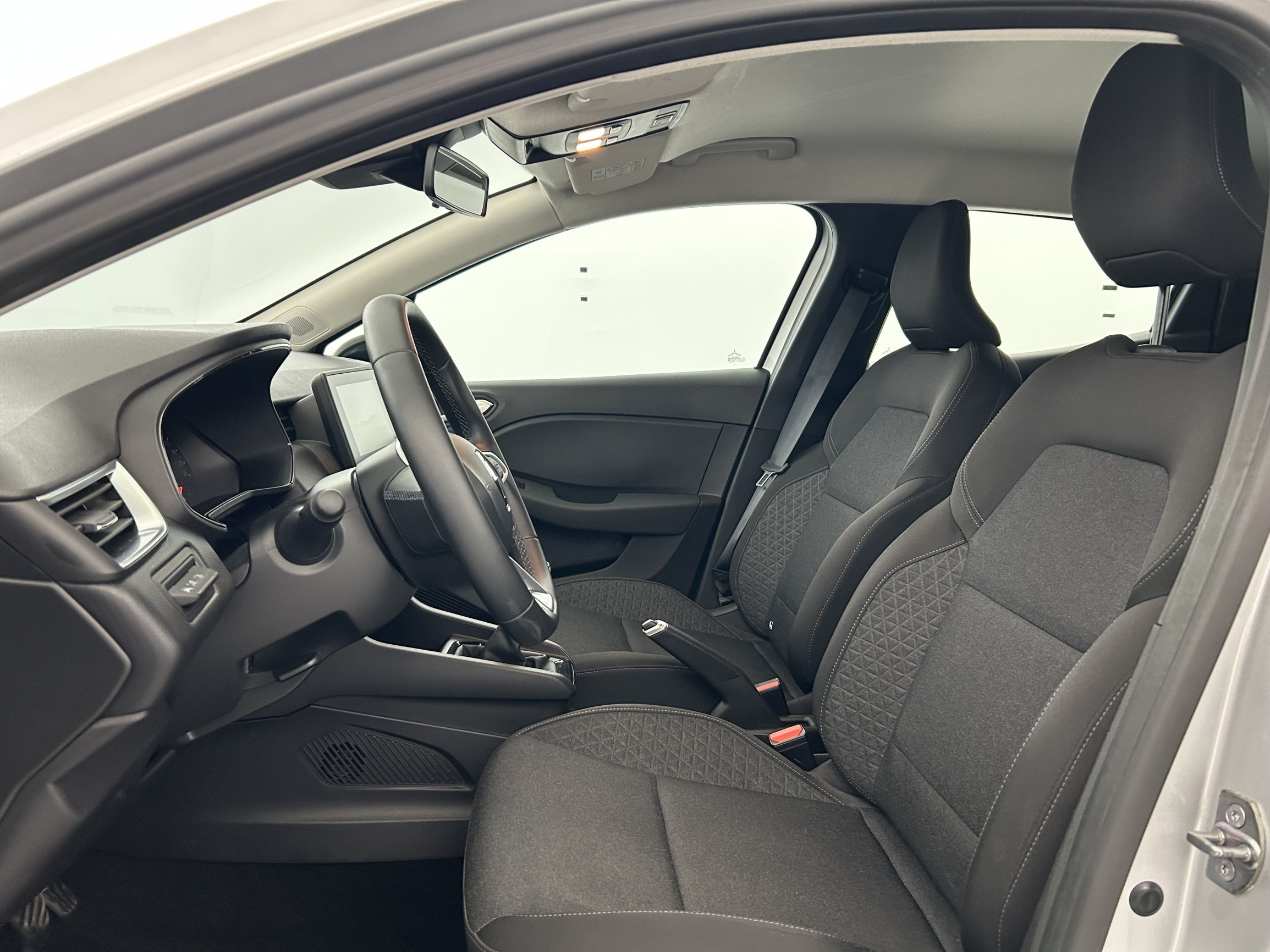 Vente en ligne Renault Clio 5 Clio TCe 90 au prix de 14 690 €