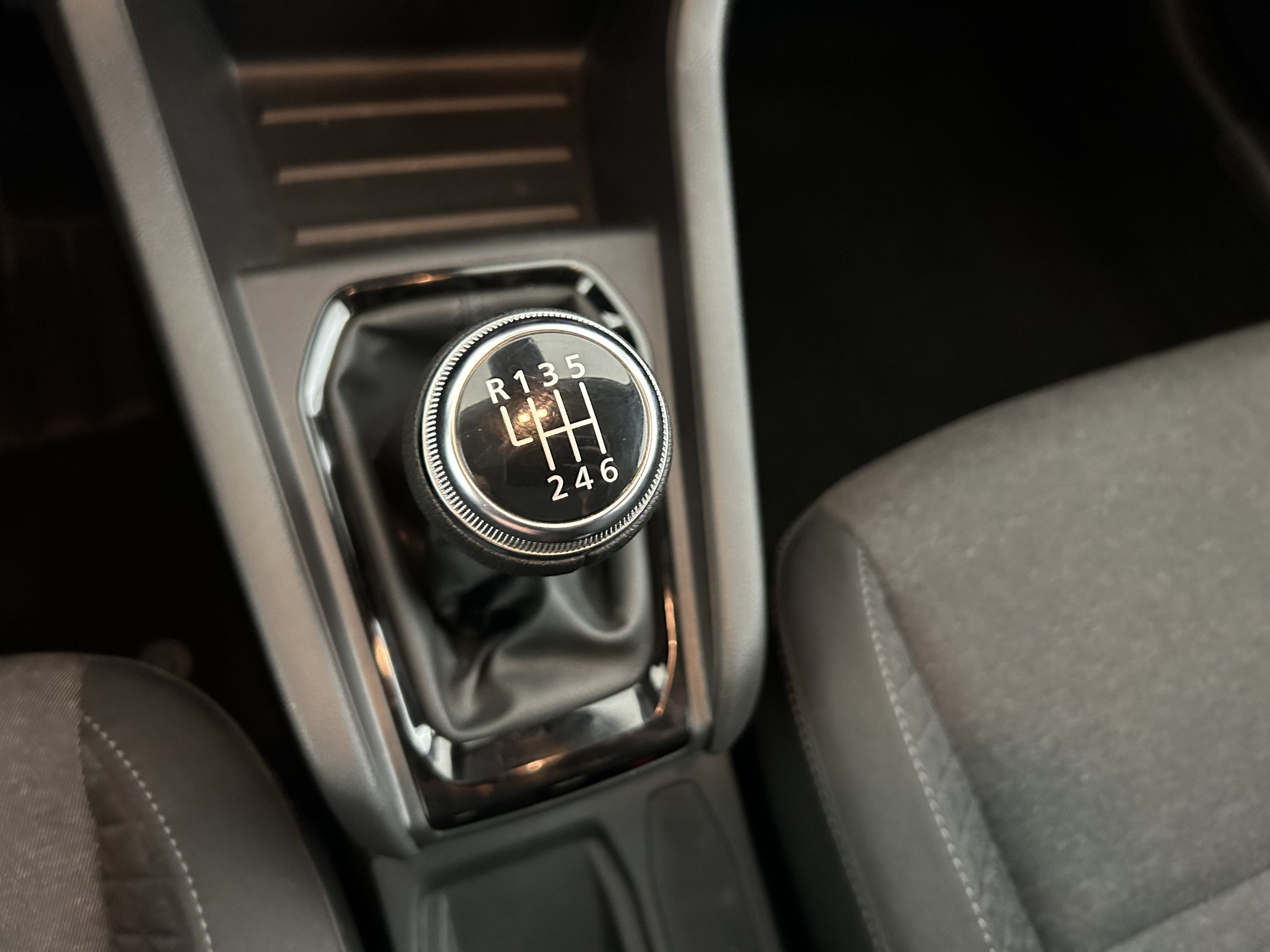 Vente en ligne Renault Clio 5 Clio TCe 90 au prix de 14 690 €