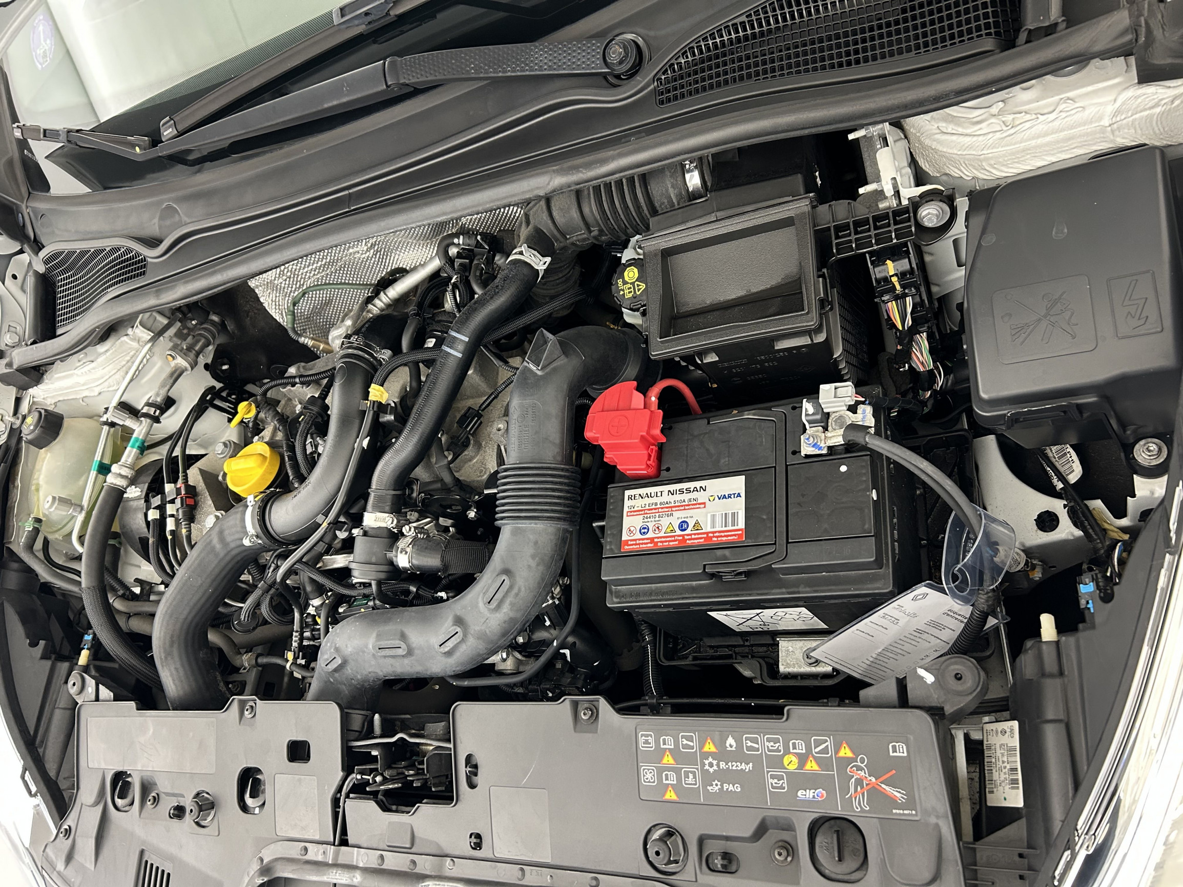 Vente en ligne Renault Clio 4  TCe 90 au prix de 9 490 €