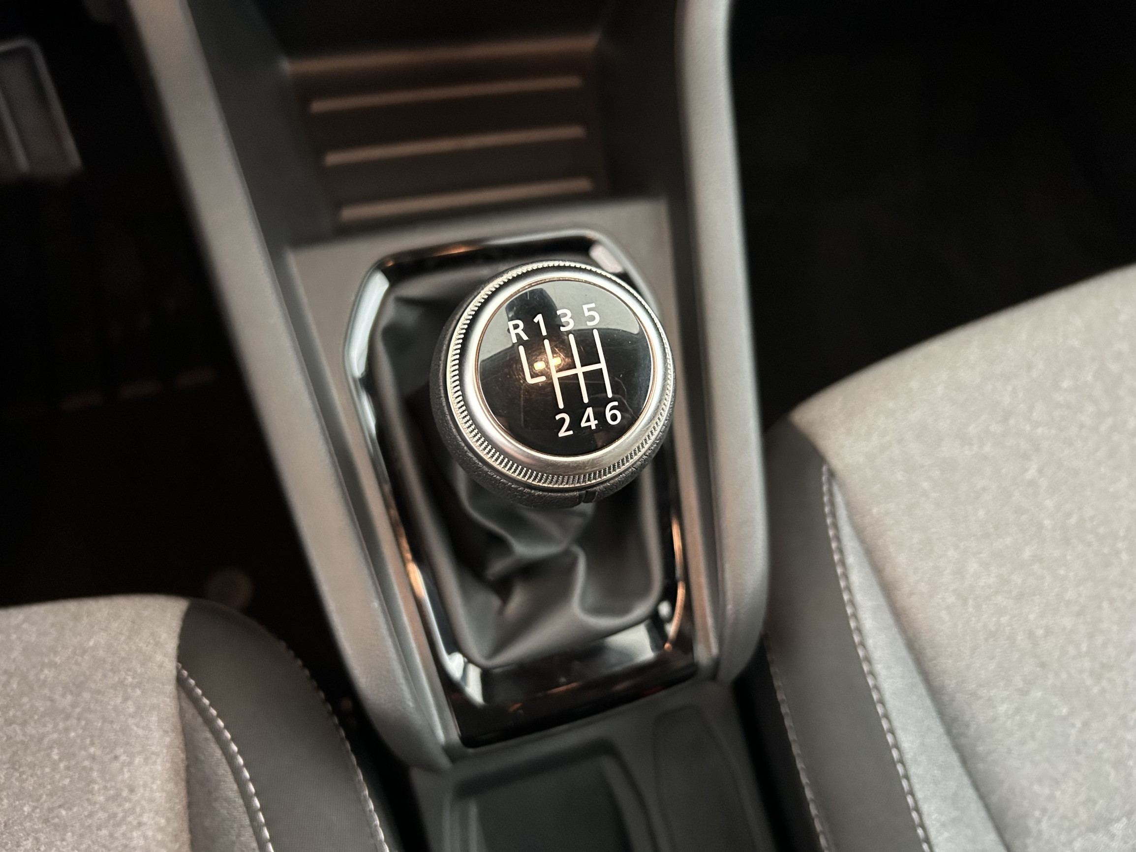 Vente en ligne Renault Clio 5 Clio Blue dCi 100 ch GSR2 au prix de 17 990 €