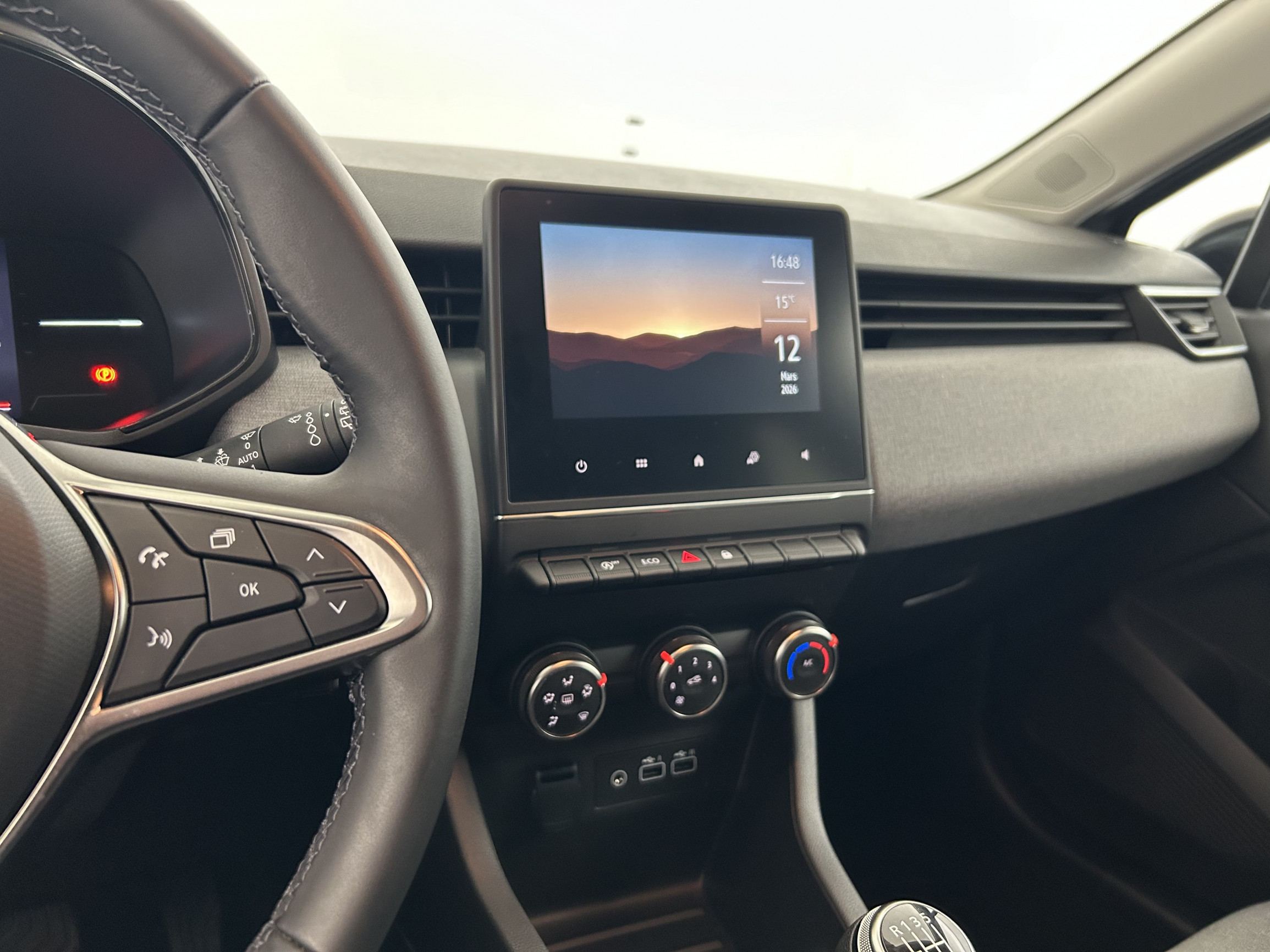 Vente en ligne Renault Clio 5 Clio Blue dCi 100 ch GSR2 au prix de 17 990 €