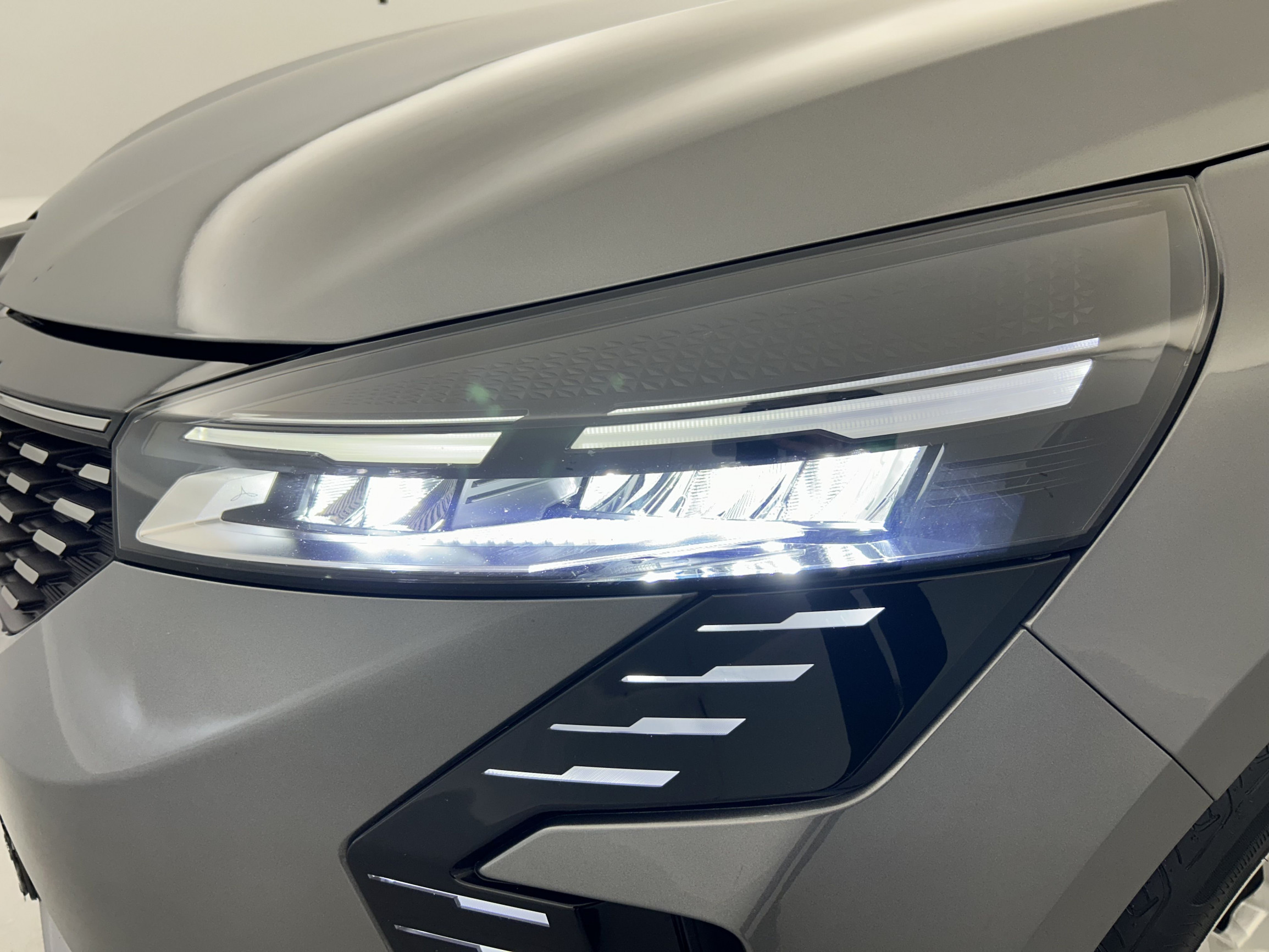 Vente en ligne Renault Clio 5 Clio Blue dCi 100 ch GSR2 au prix de 17 990 €