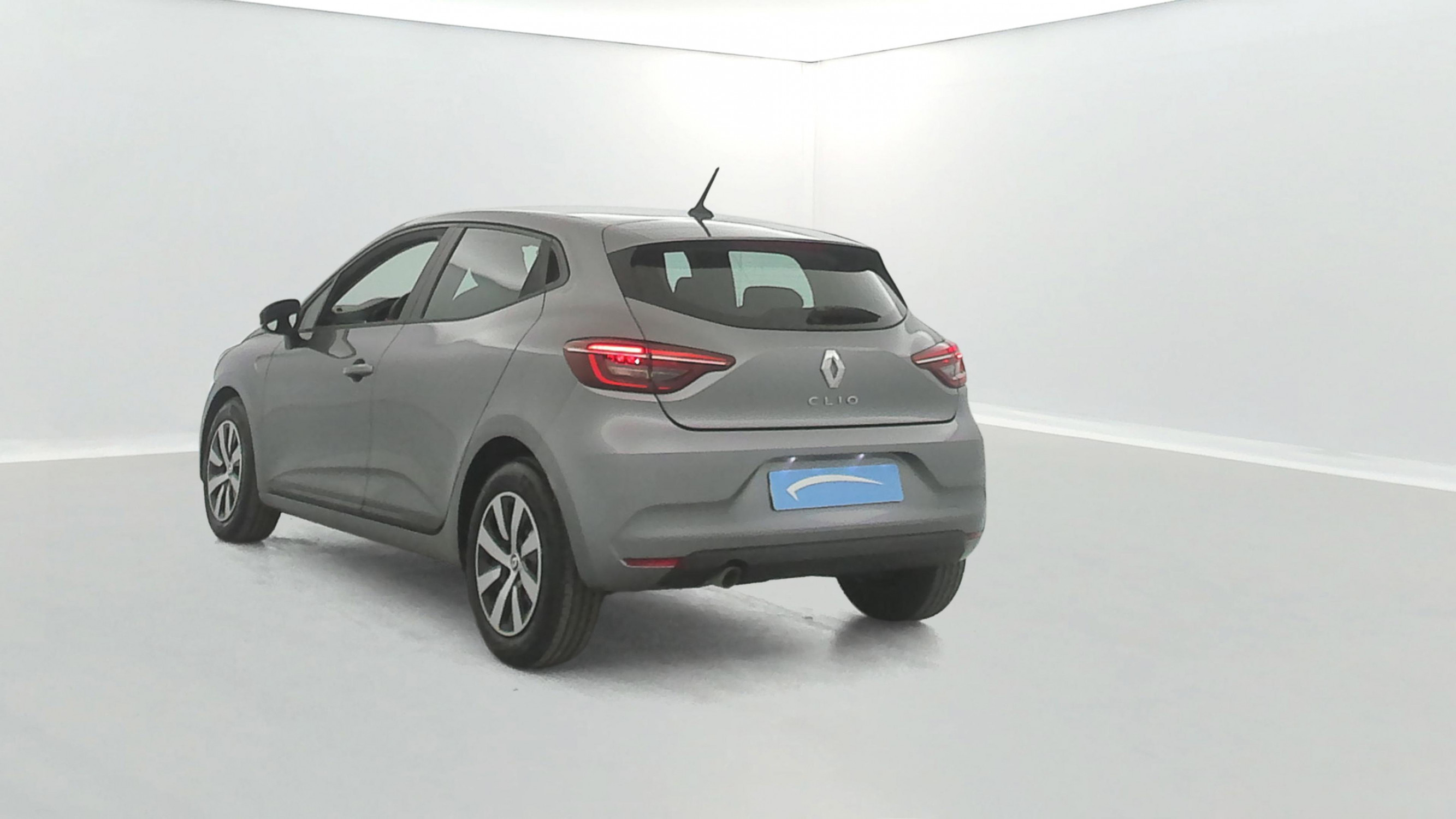 Vente en ligne Renault Clio 5 Clio TCe 90 au prix de 13 390 €