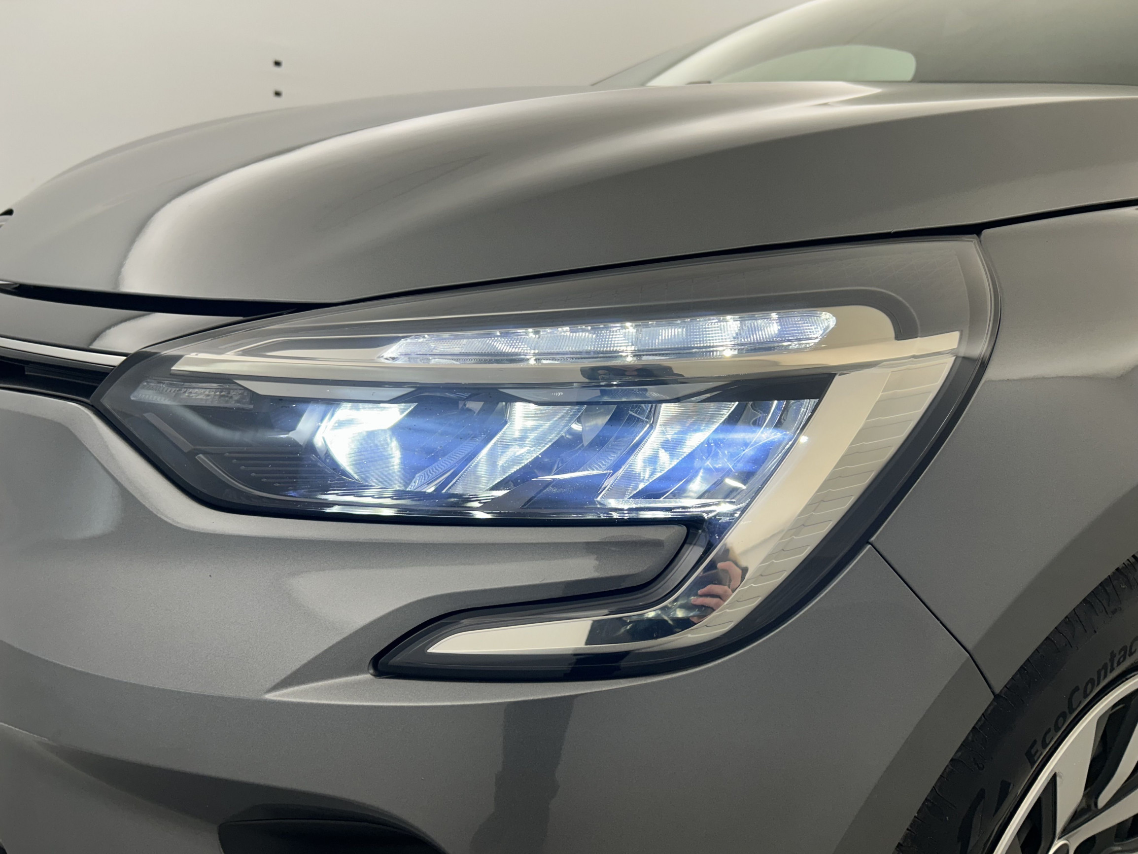 Vente en ligne Renault Clio 5 Clio TCe 90 au prix de 13 390 €