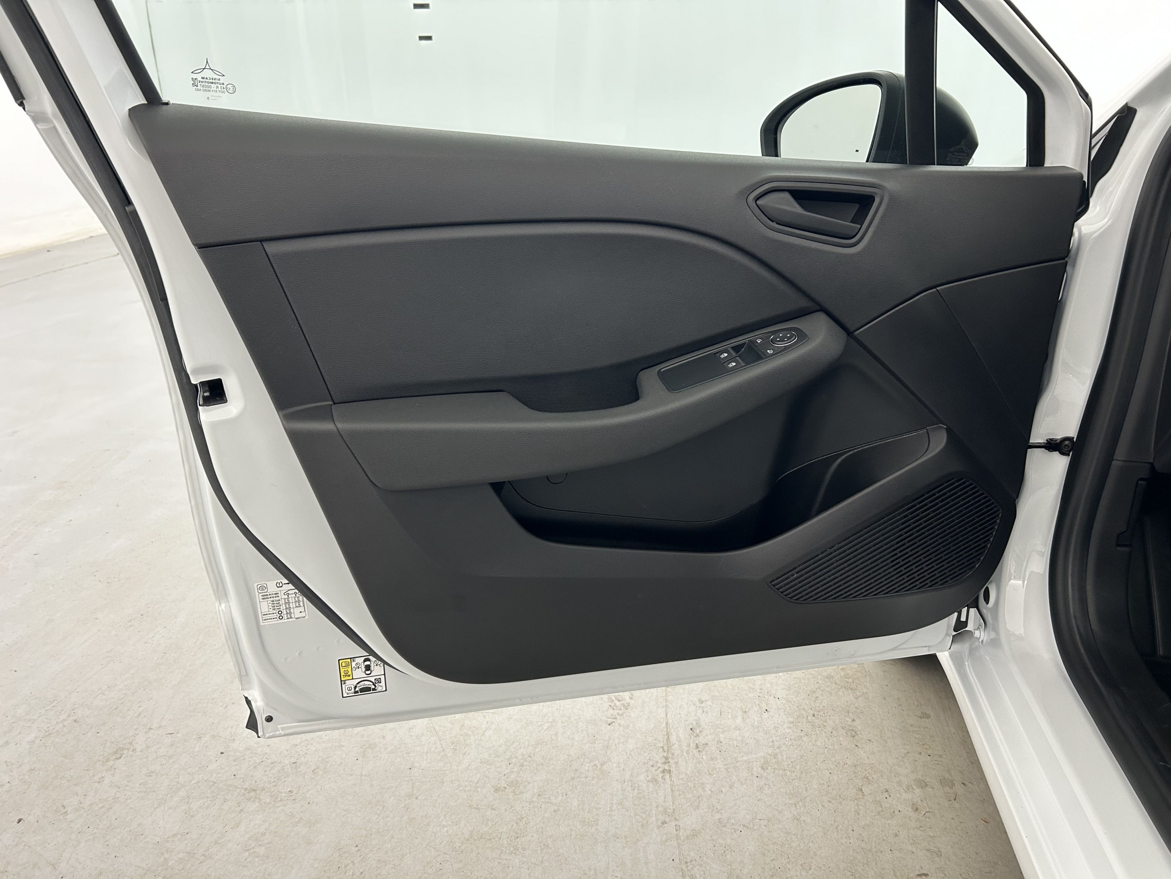 Vente en ligne Renault Clio 5 Clio SCe 65 au prix de 12 590 €