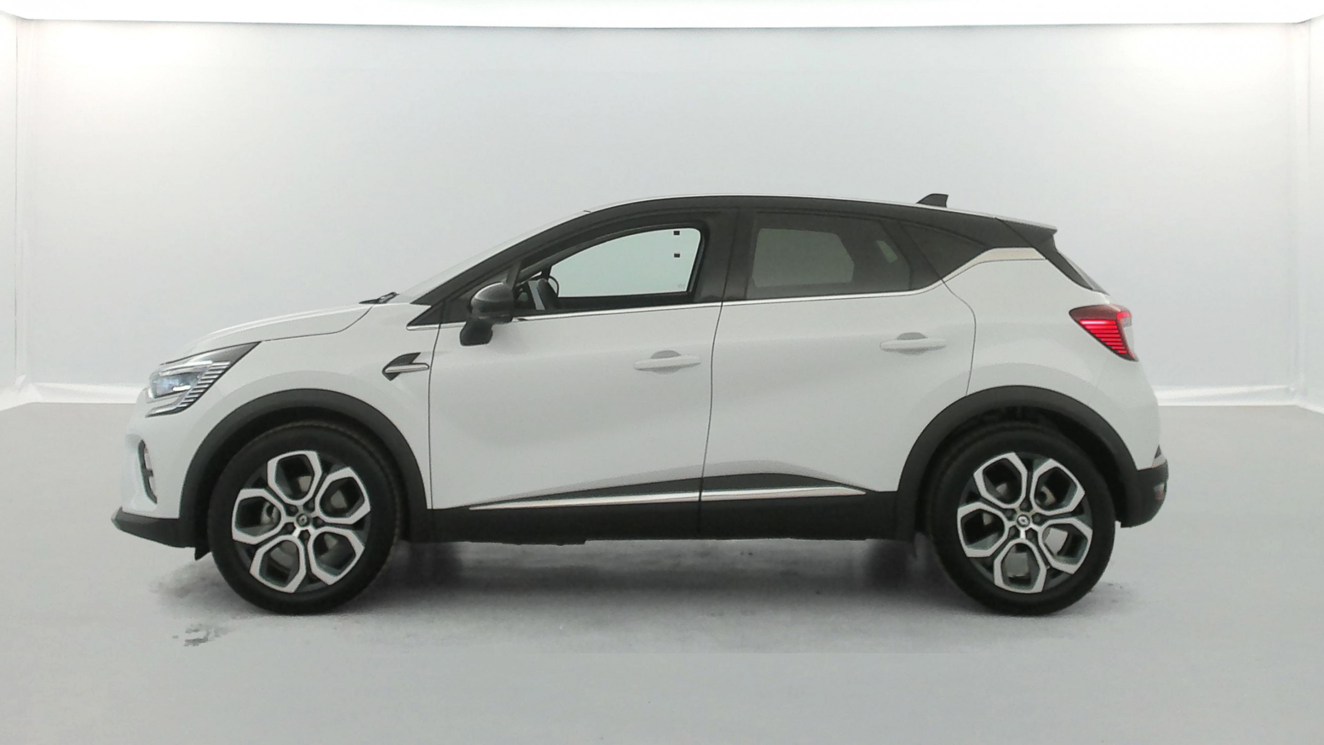Vente en ligne Renault Captur  E-Tech full hybrid 145 au prix de 19 870 €
