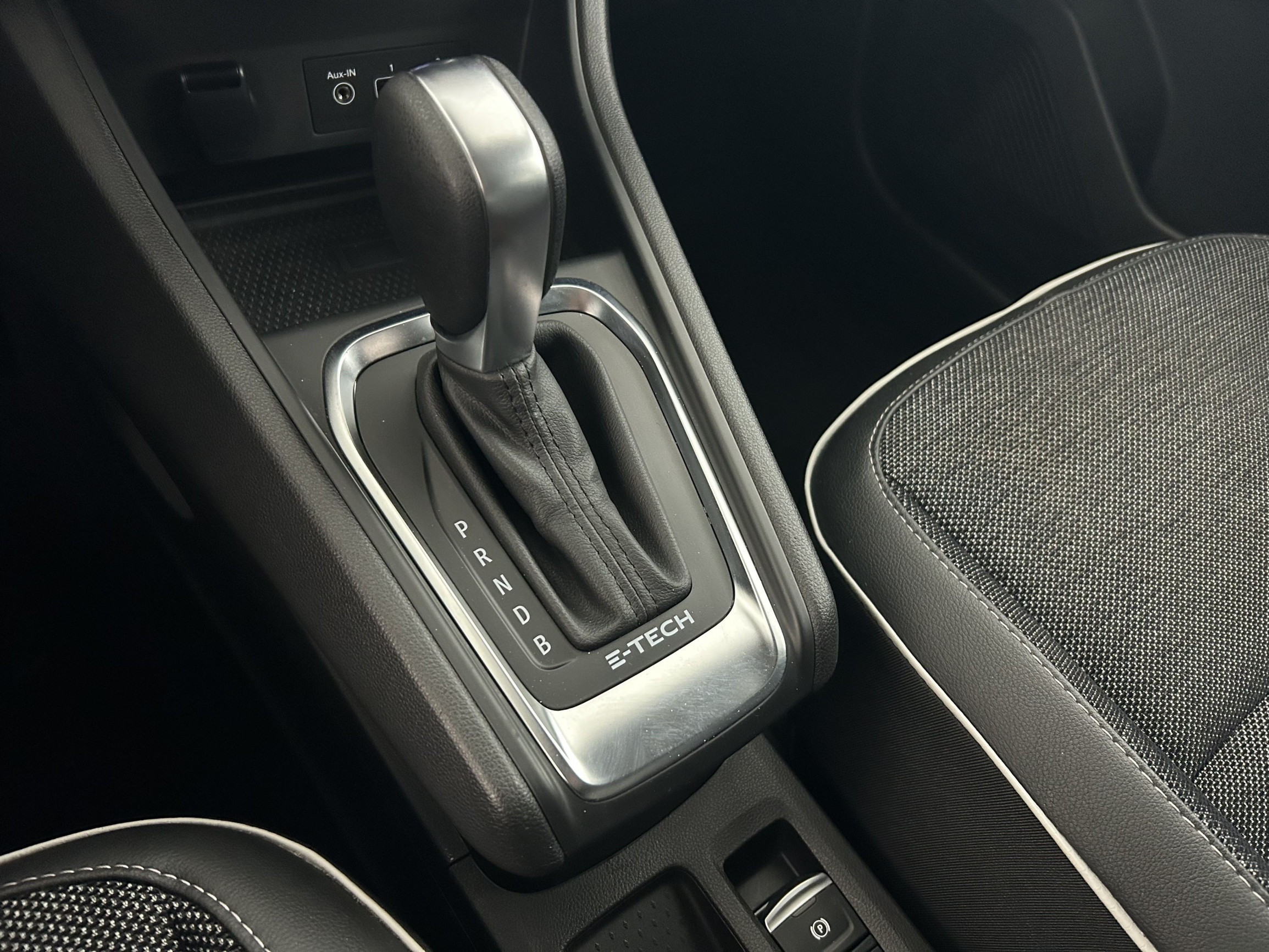 Vente en ligne Renault Captur  E-Tech full hybrid 145 au prix de 19 870 €
