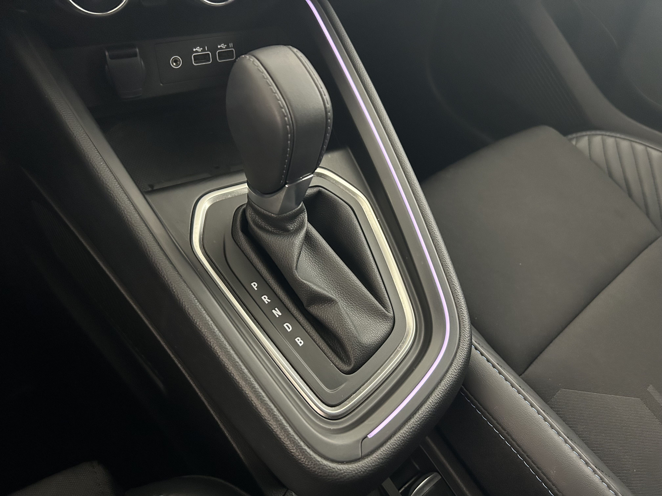 Vente en ligne Renault Clio 5 Clio E-Tech full hybrid 145 ch GSR2 au prix de 23 390 €