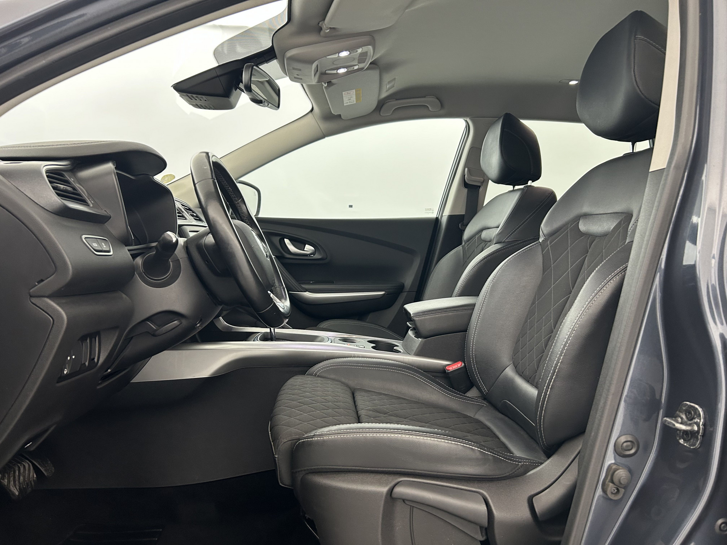 Vente en ligne Renault Kadjar  Blue dCi 115 EDC au prix de 17 990 €