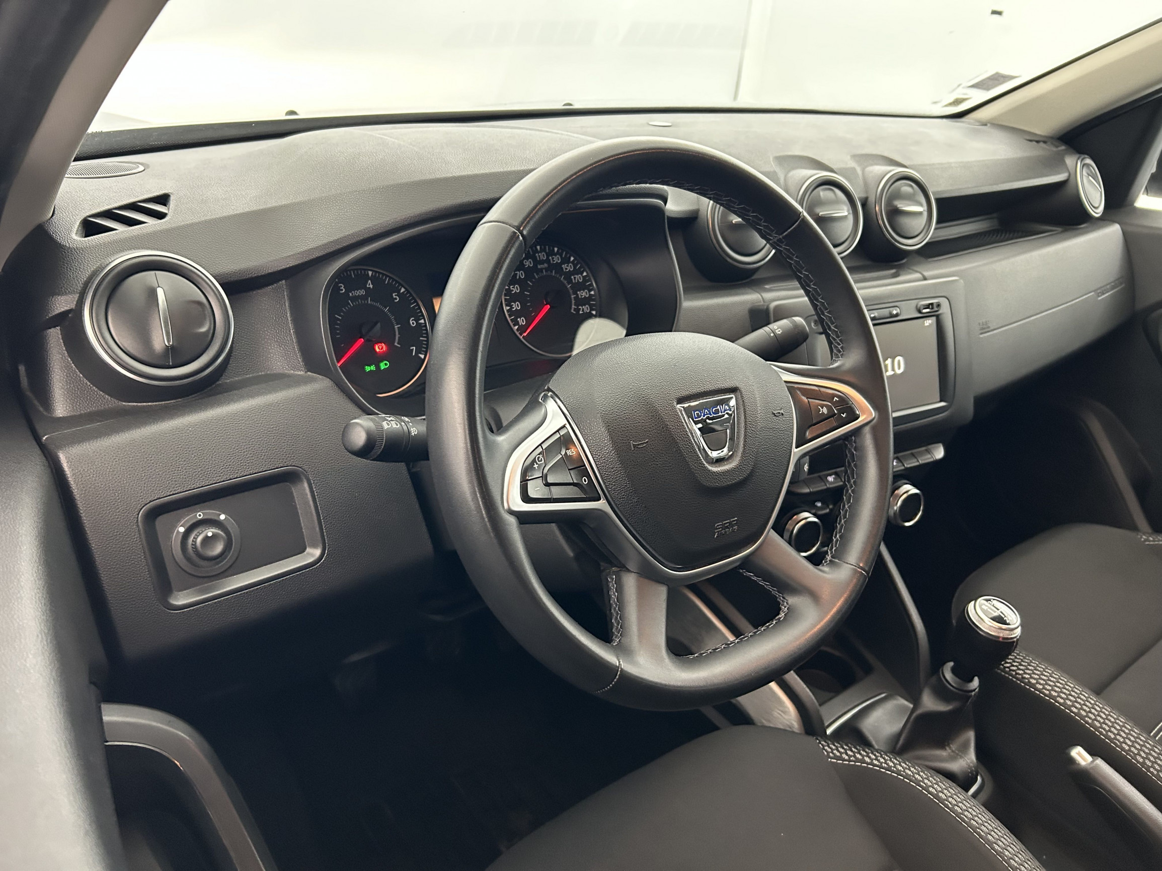 Vente en ligne Dacia Duster  Blue dCi 115 4x2 au prix de 16 170 €