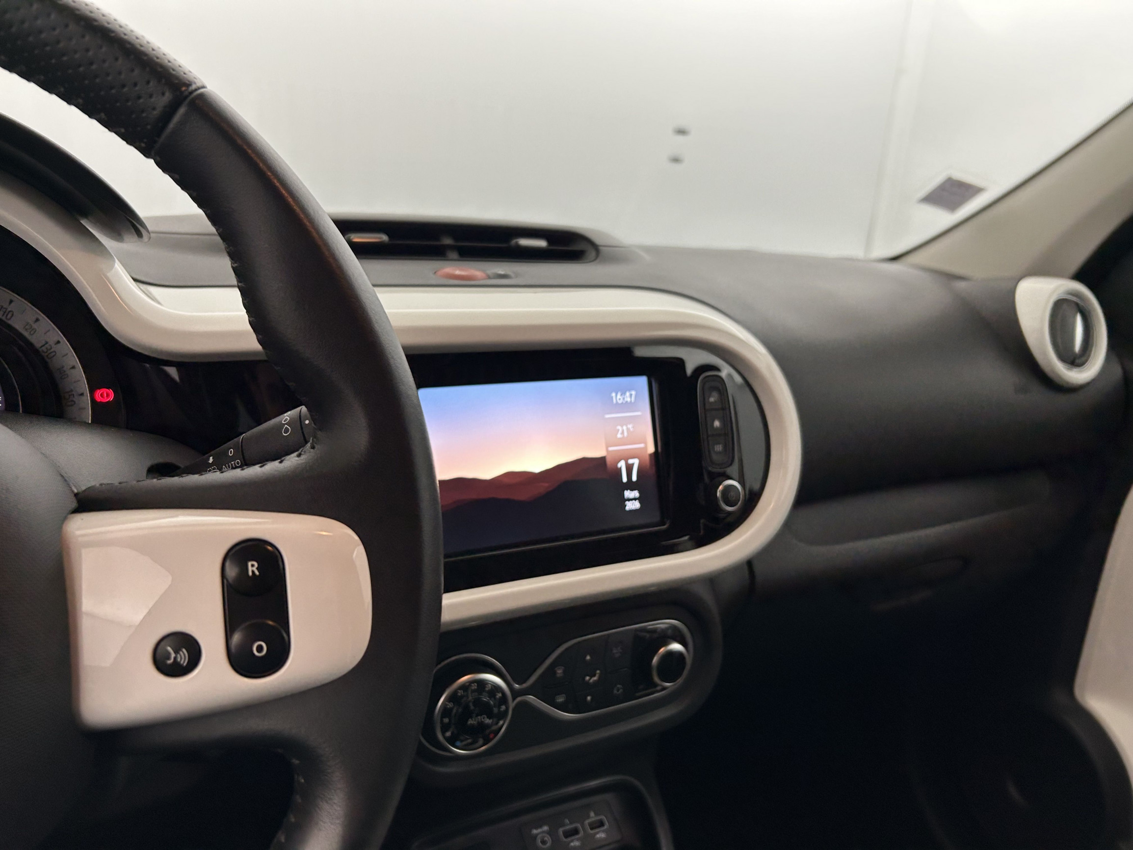 Vente en ligne Renault Twingo Electrique Twingo III Achat Intégral - 21 au prix de 10 790 €