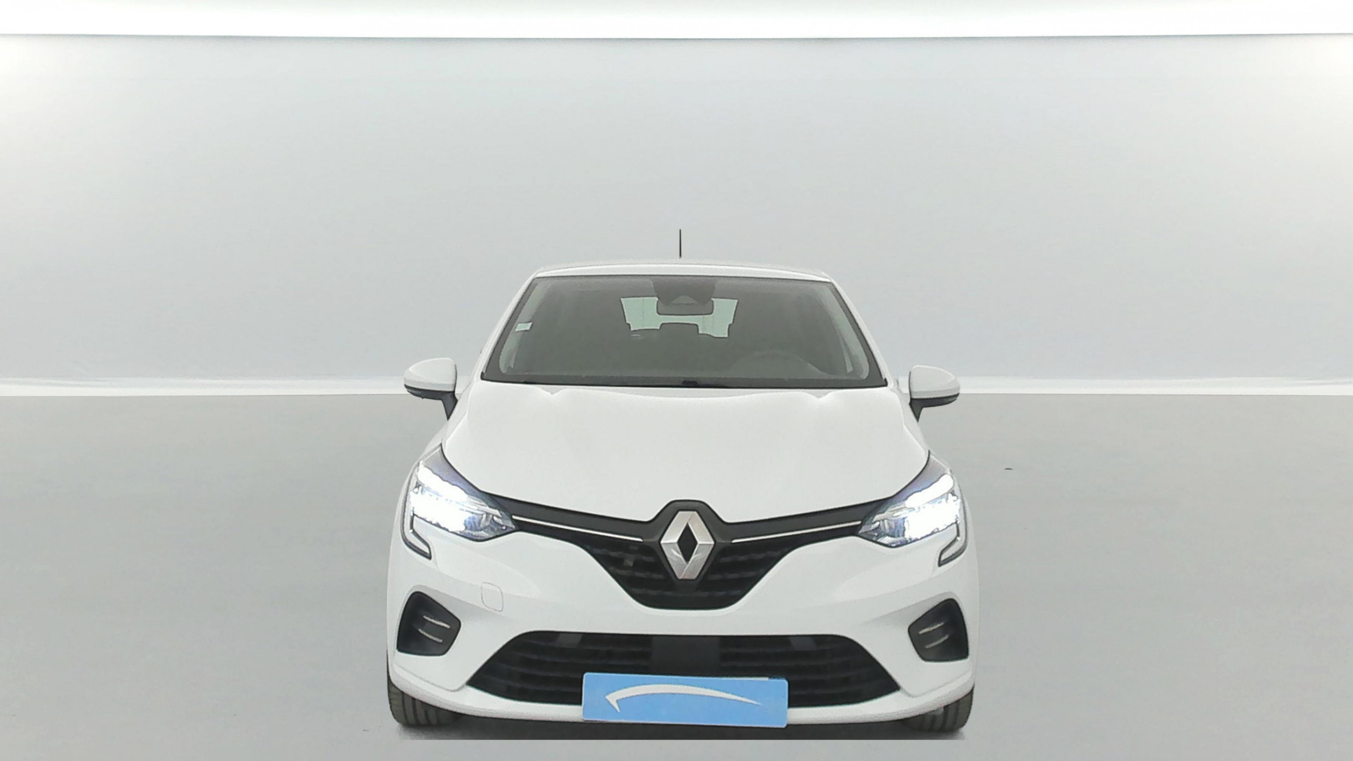 Vente en ligne Renault Clio 5 Clio E-Tech 140 - 21N au prix de 14 590 €