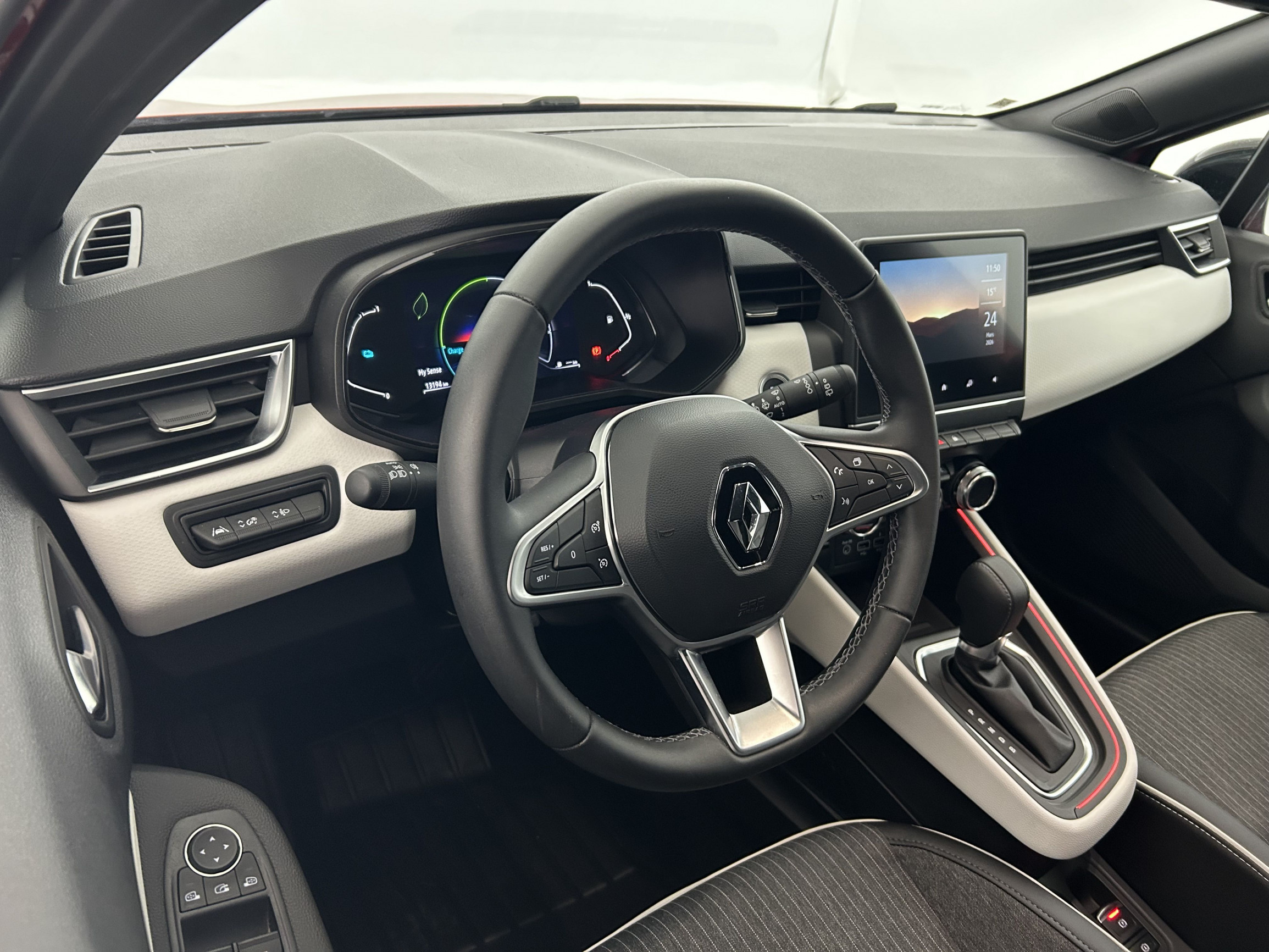 Vente en ligne Renault Clio 5 Clio E-Tech hybride 145 au prix de 18 890 €