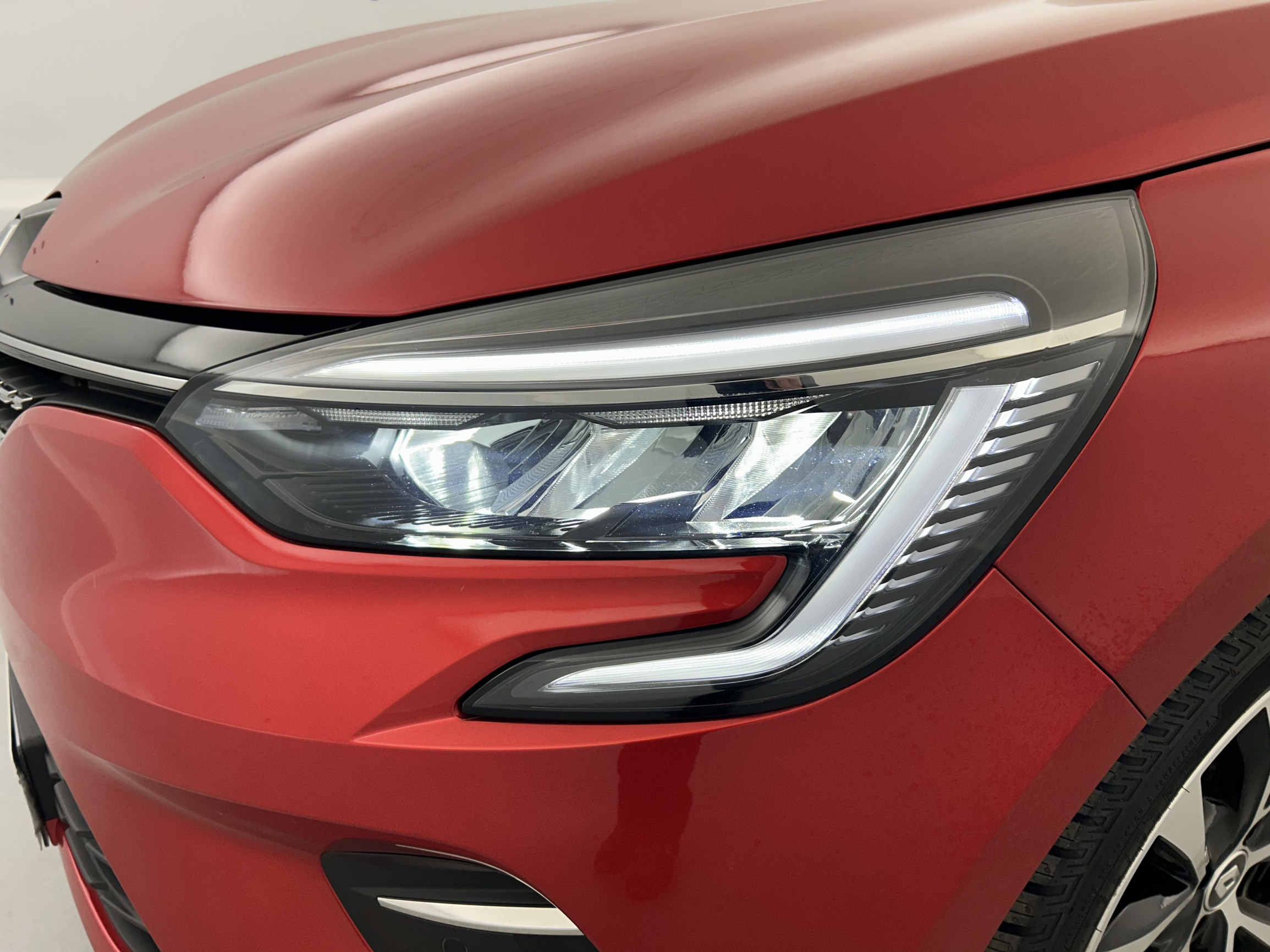 Vente en ligne Renault Clio 5 Clio E-Tech hybride 145 au prix de 18 890 €