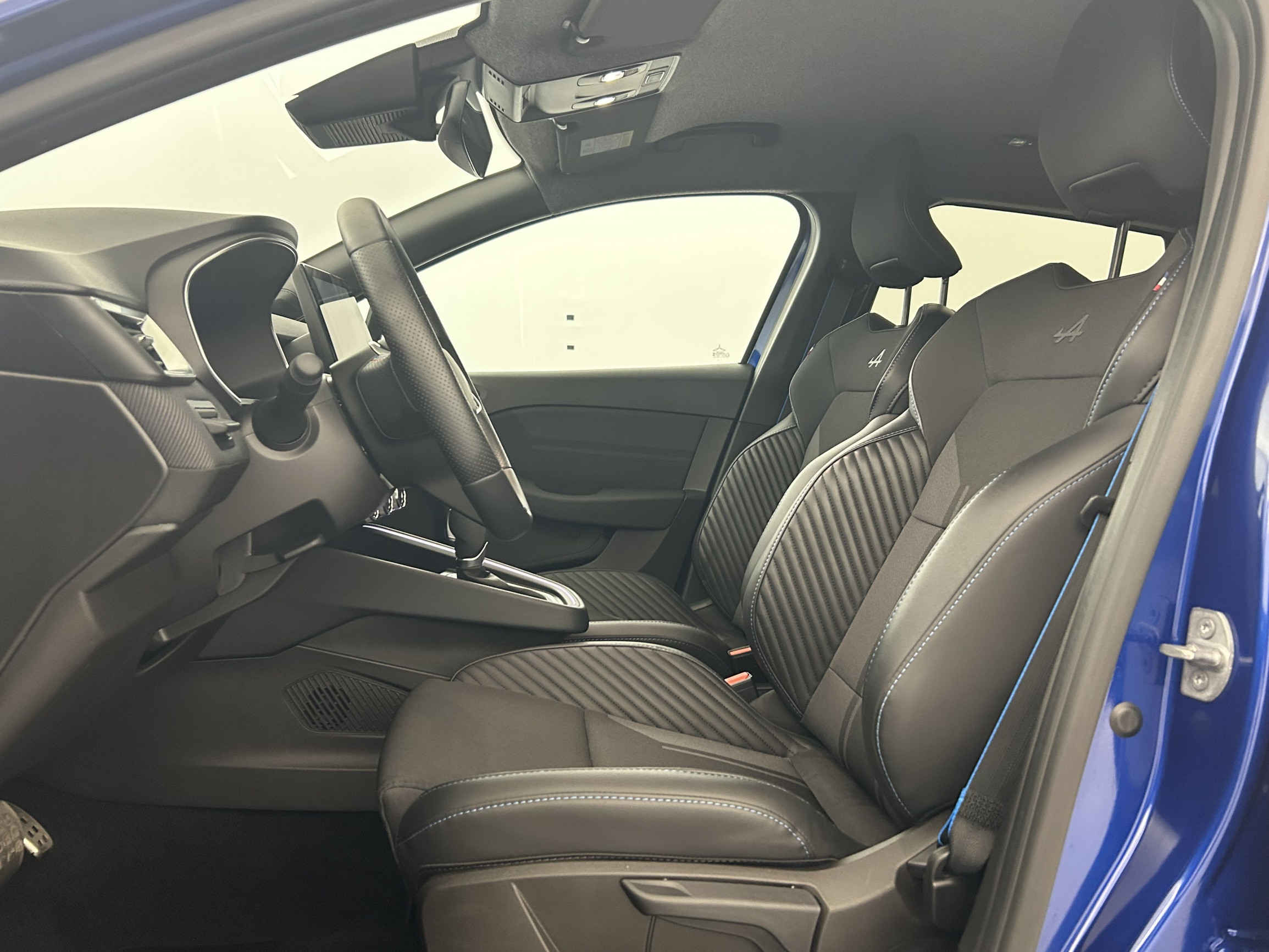 Vente en ligne Renault Clio 5 Clio E-Tech full hybrid 145 ch GSR2 au prix de 23 270 €