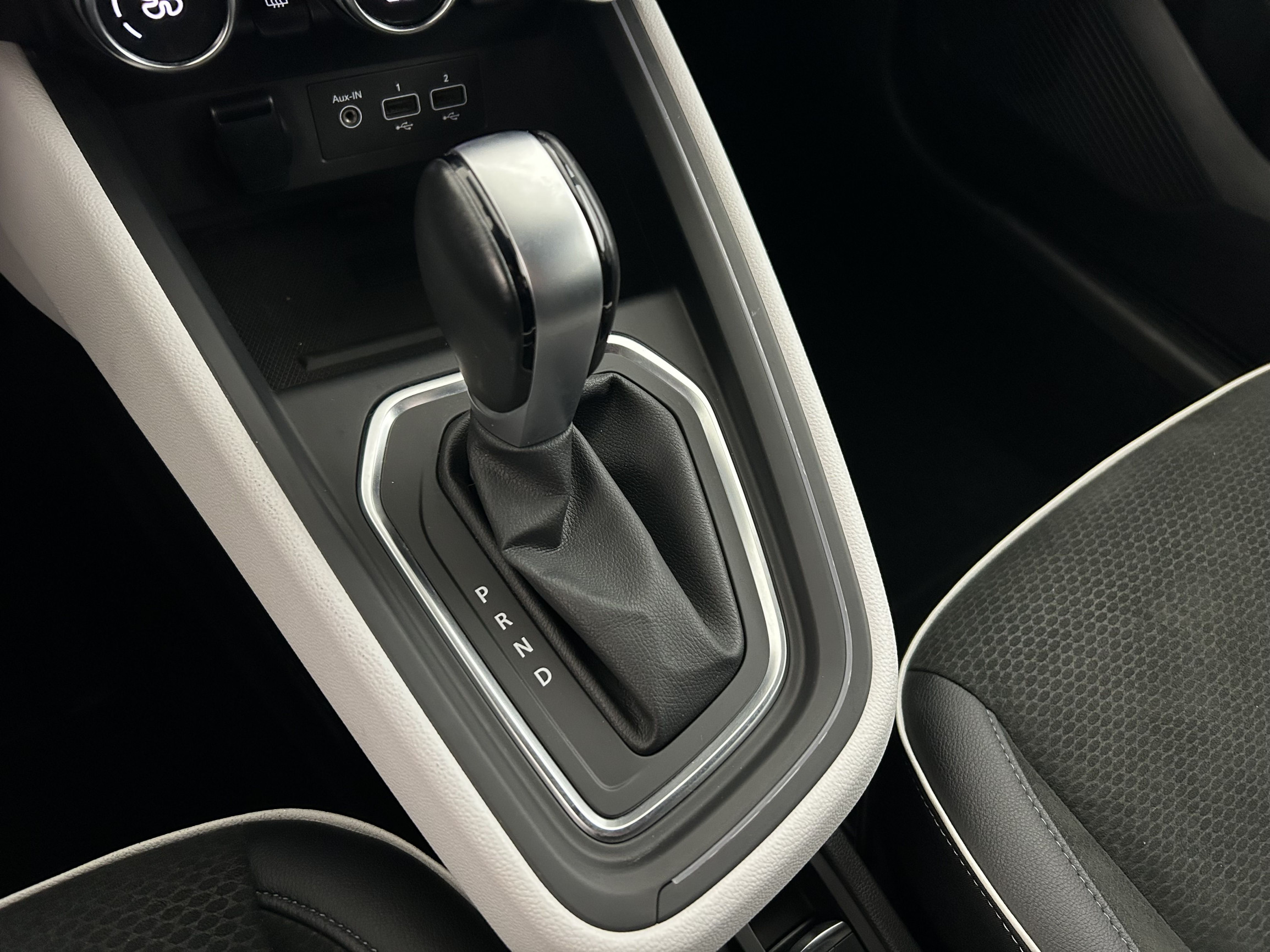 Vente en ligne Renault Clio 5 Clio TCe 130 EDC FAP au prix de 15 490 €