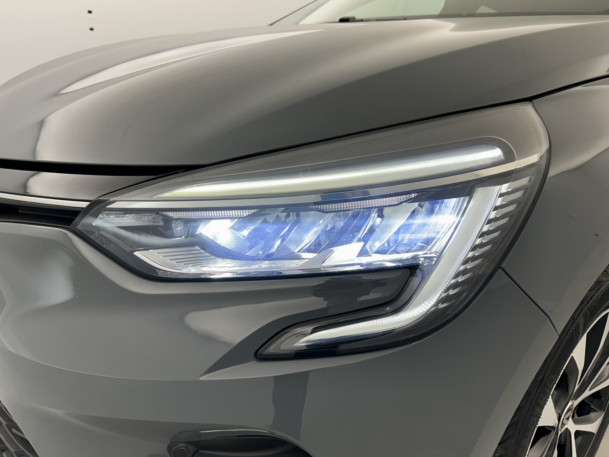 Vente en ligne Renault Clio 5 Clio TCe 130 EDC FAP au prix de 15 490 €