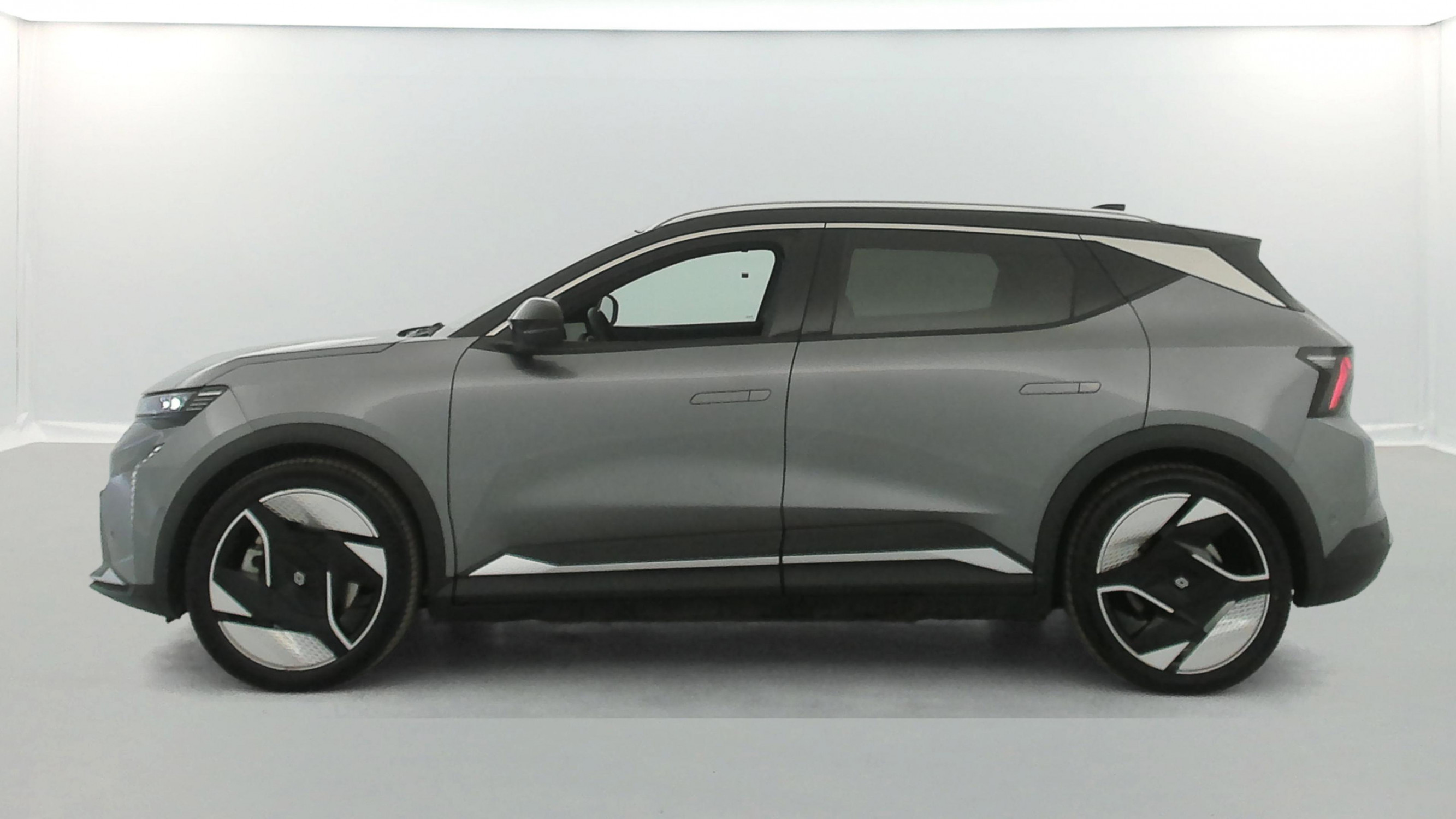 Vente en ligne Renault Scenic E-Tech  220 ch grande autonomie au prix de 37 970 €