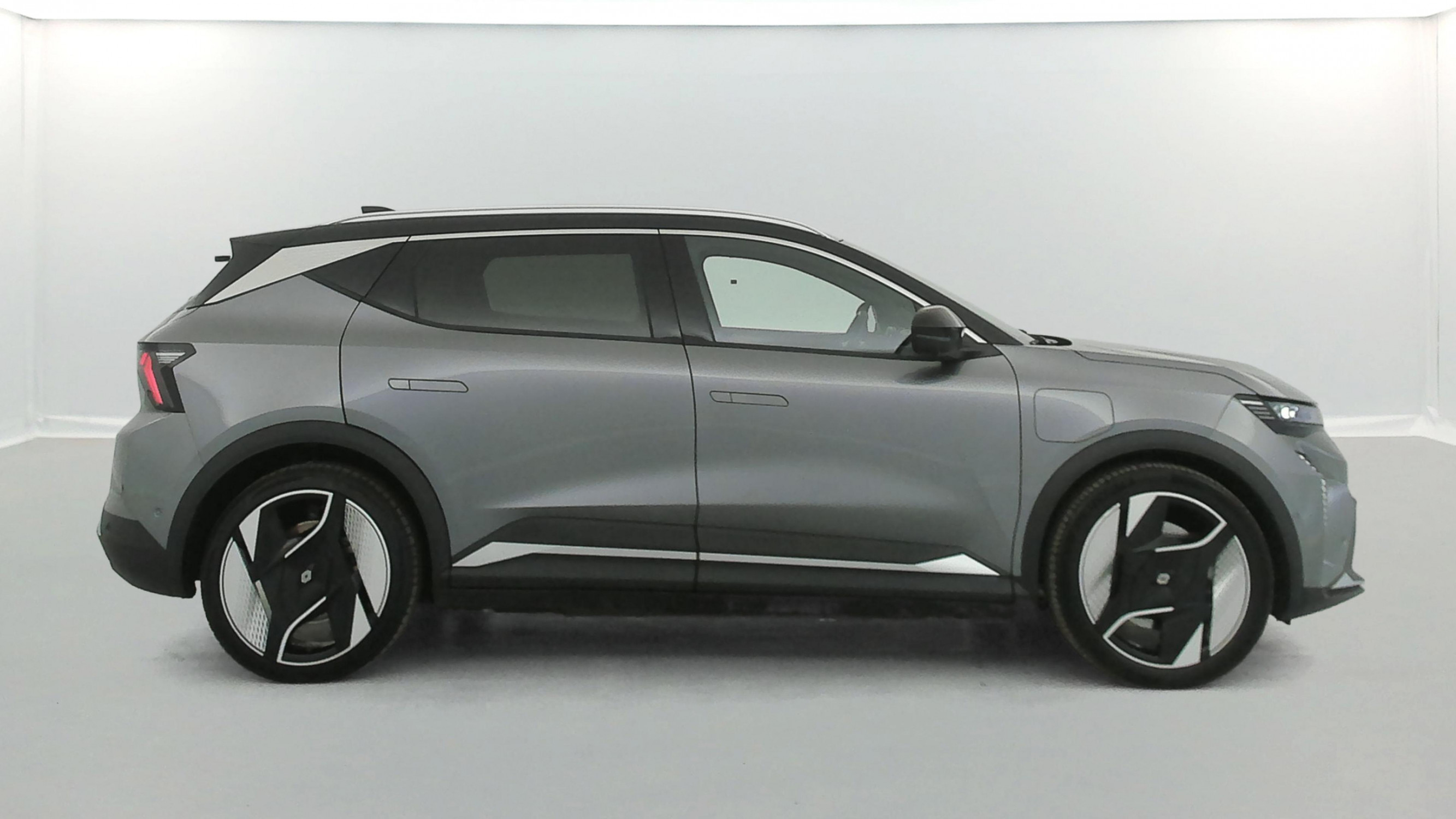 Vente en ligne Renault Scenic E-Tech  220 ch grande autonomie au prix de 37 970 €