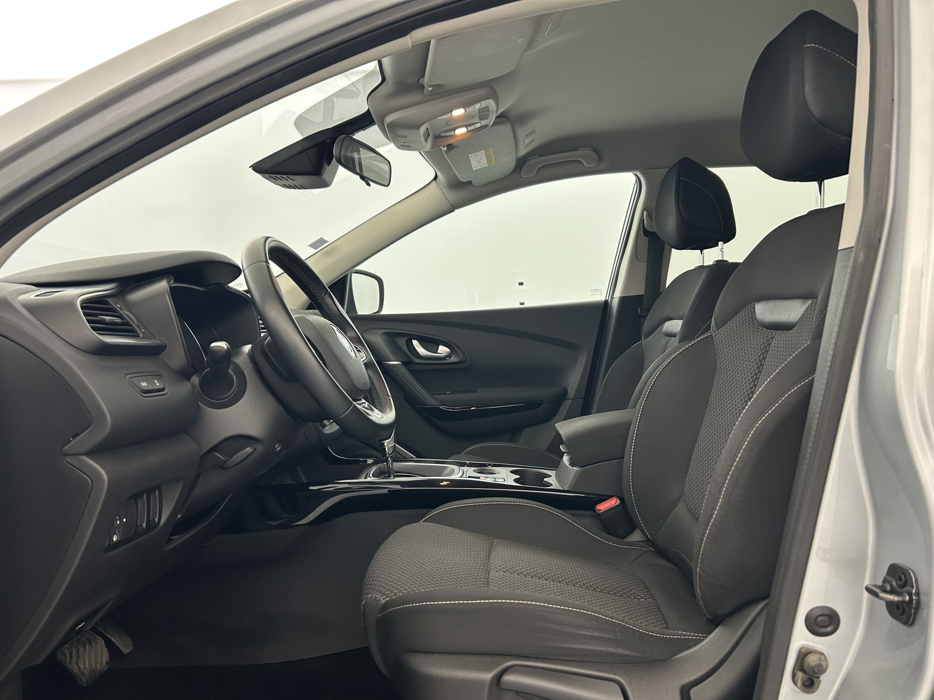 Vente en ligne Renault Kadjar  Blue dCi 115 EDC au prix de 13 990 €