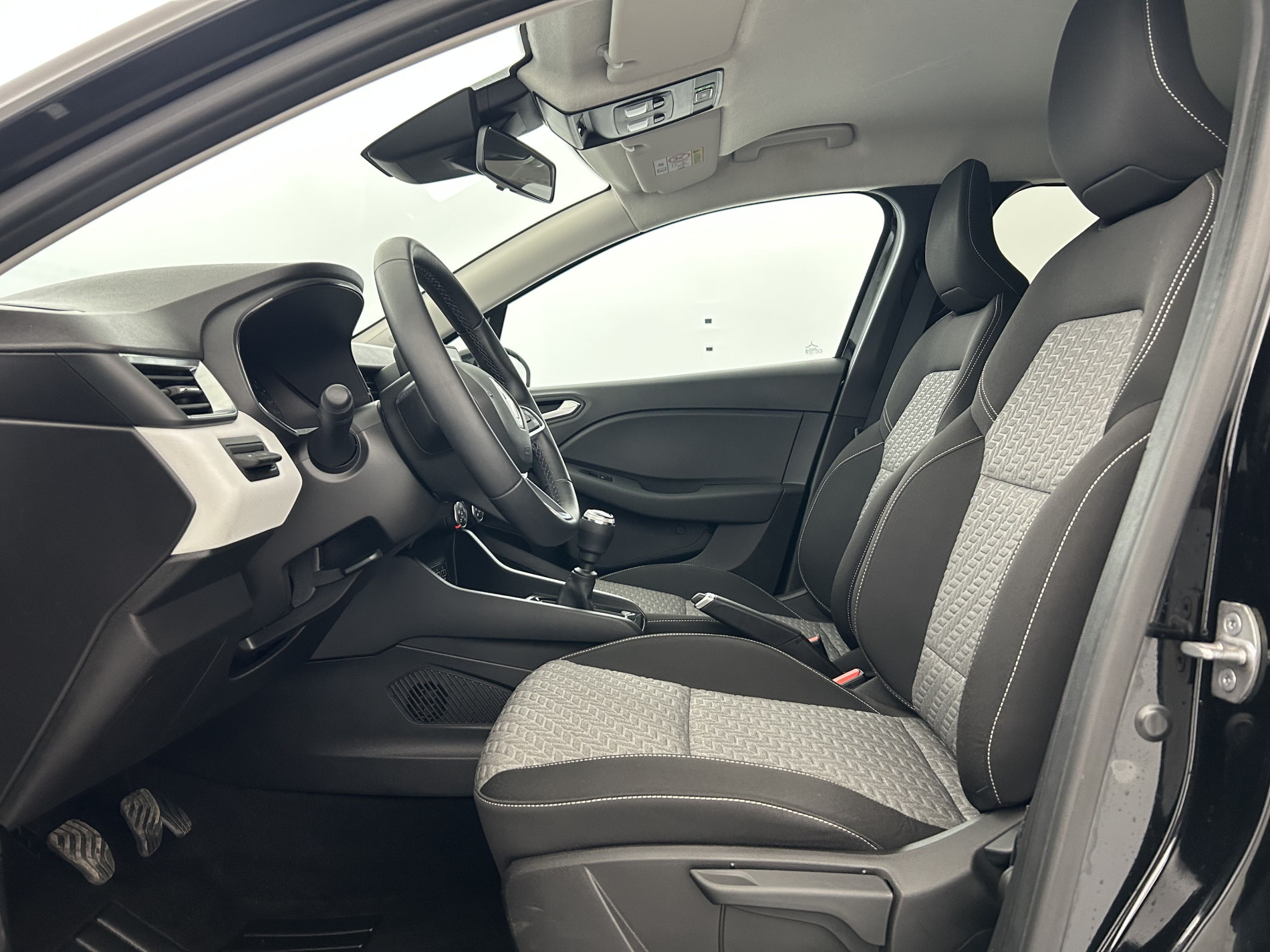 Vente en ligne Renault Clio 5 Clio Blue dCi 100 au prix de 15 790 €