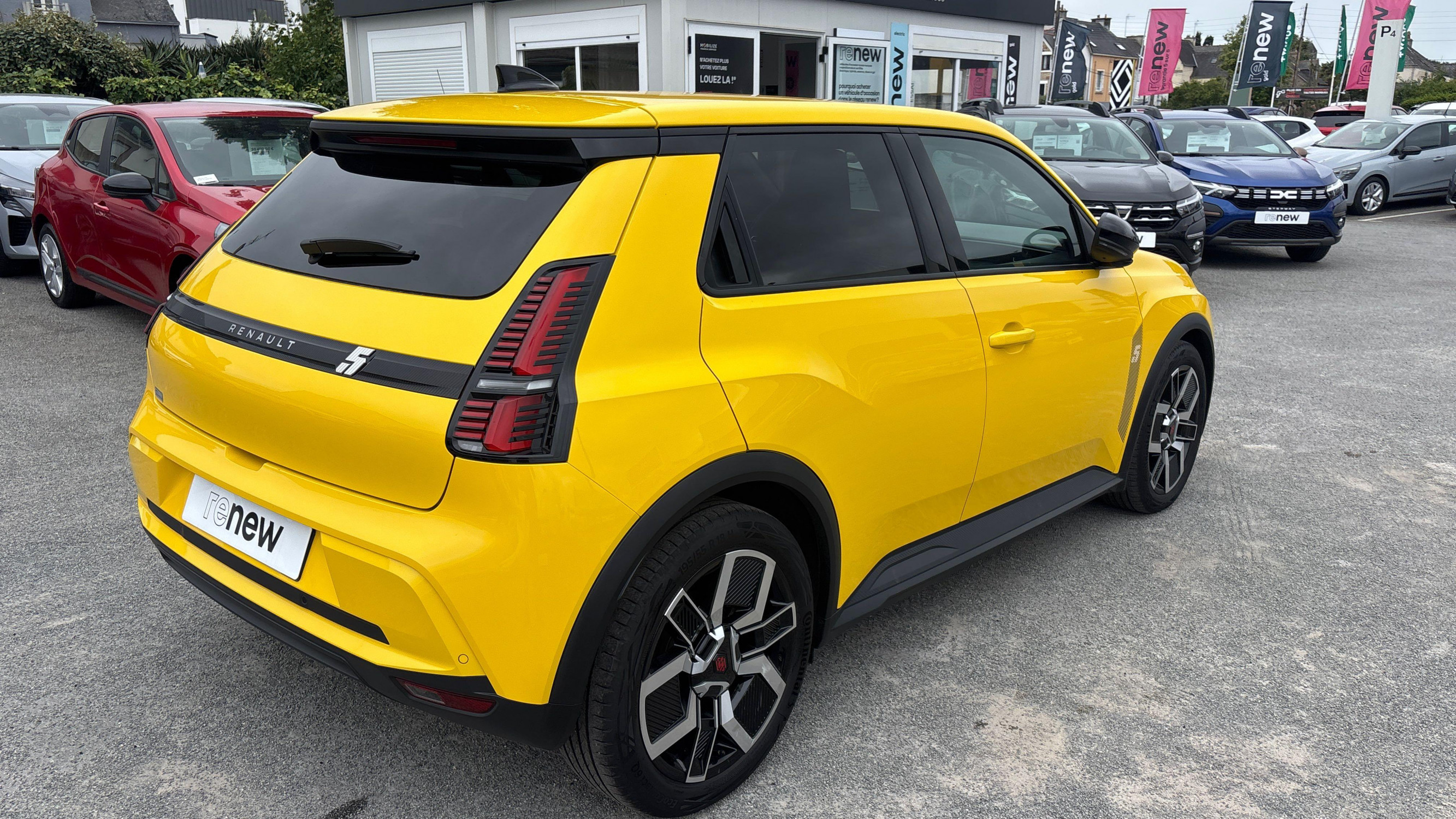 Vente en ligne Renault R5 E-Tech  150 ch autonomie confort au prix de 27 390 €