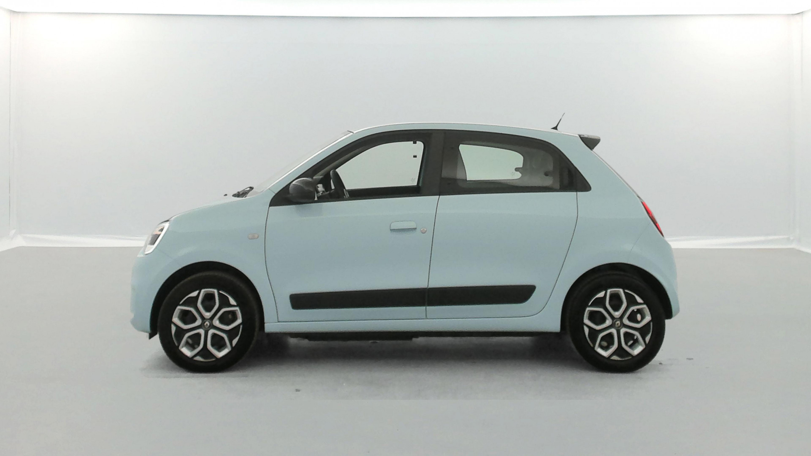 Vente en ligne Renault Twingo Electrique Twingo III E-Tech au prix de 12 990 €