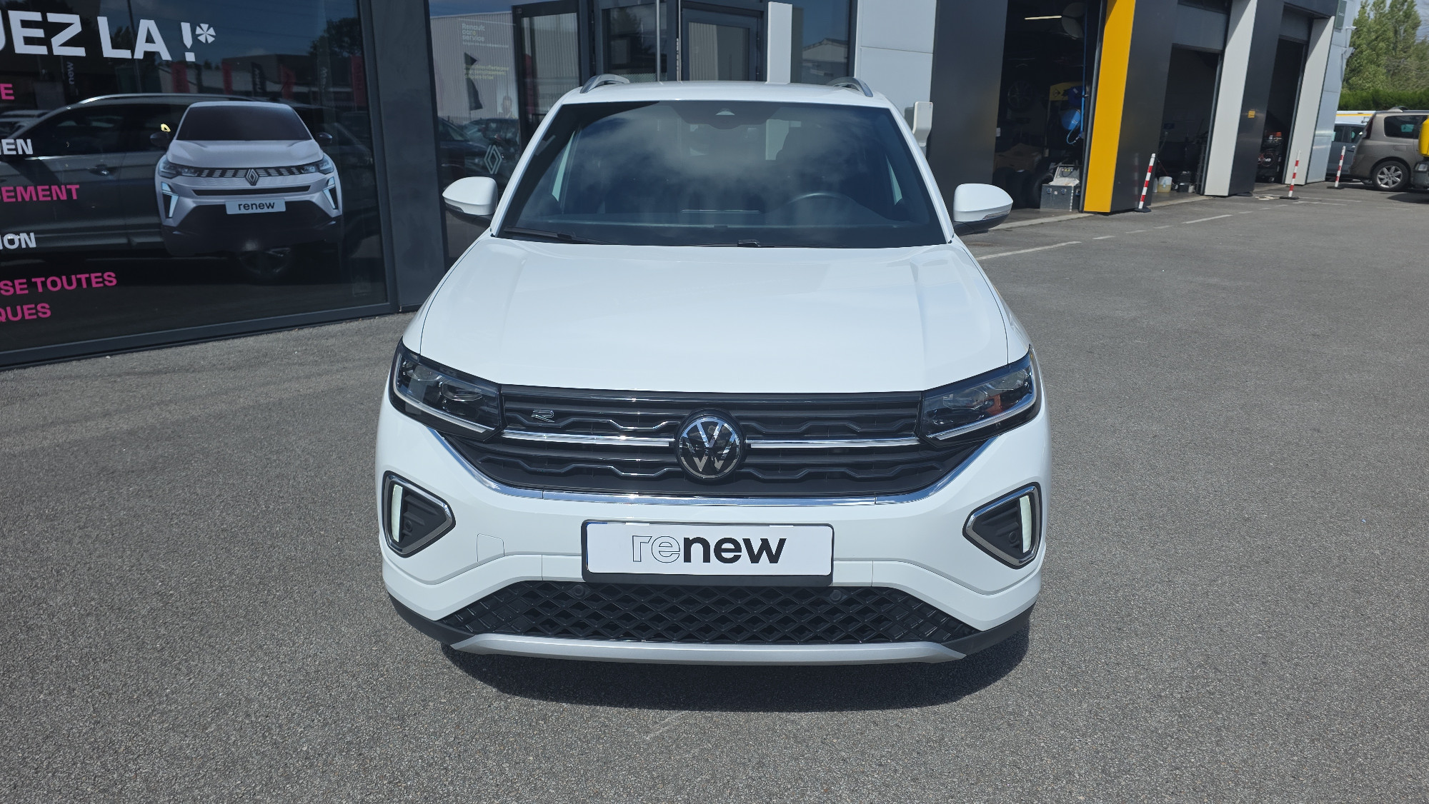 Vente en ligne Volkswagen T-Cross  1.0 TSI 115 Start/Stop DSG7 au prix de 23 790 €