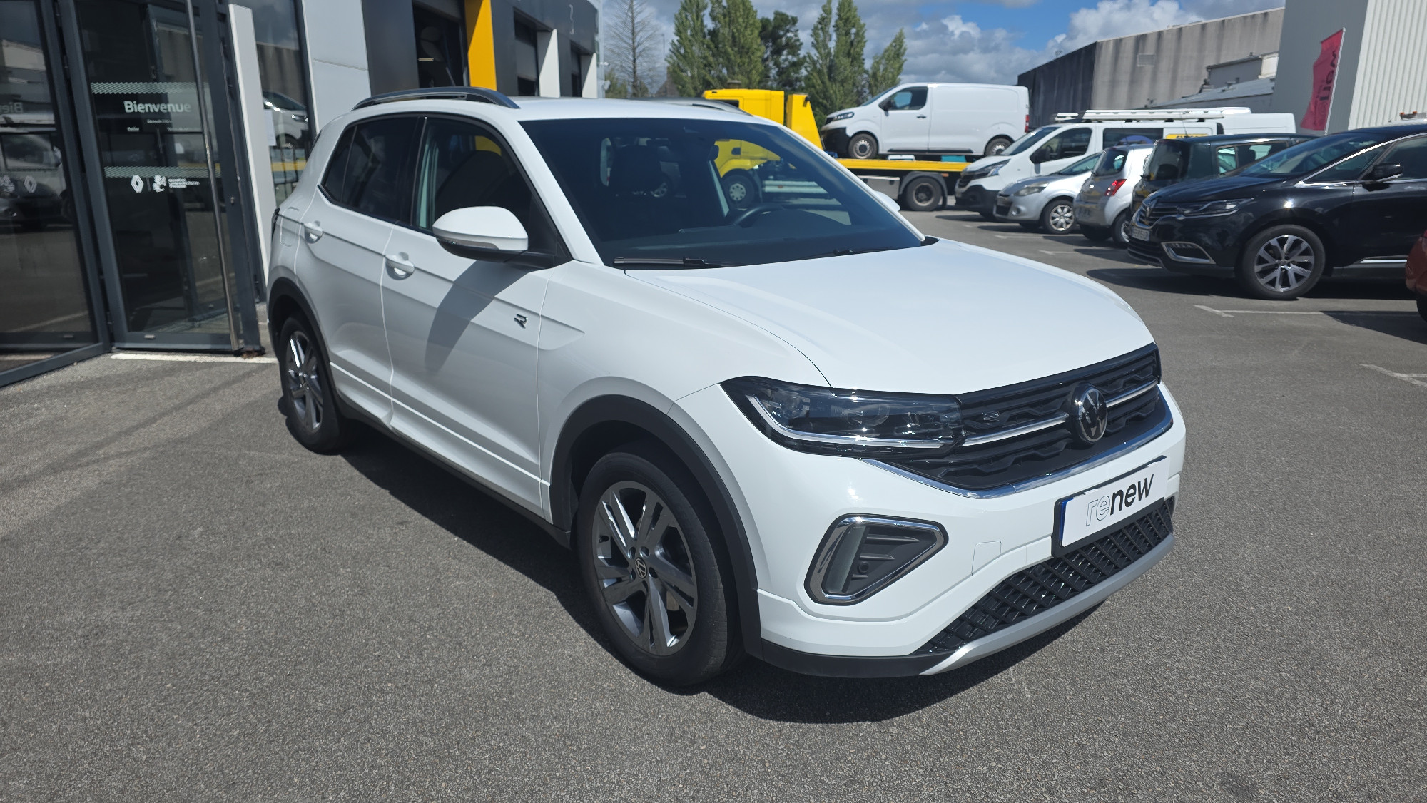 Vente en ligne Volkswagen T-Cross  1.0 TSI 115 Start/Stop DSG7 au prix de 23 790 €