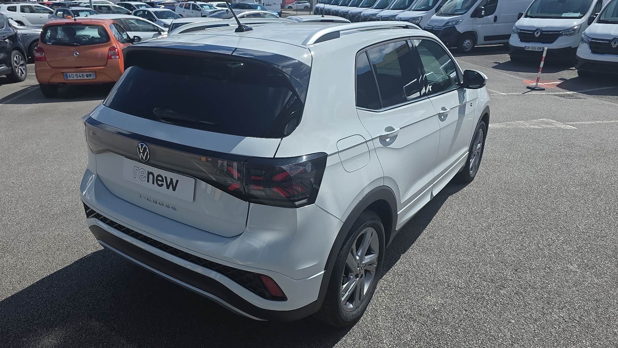 Vente en ligne Volkswagen T-Cross  1.0 TSI 115 Start/Stop DSG7 au prix de 23 790 €